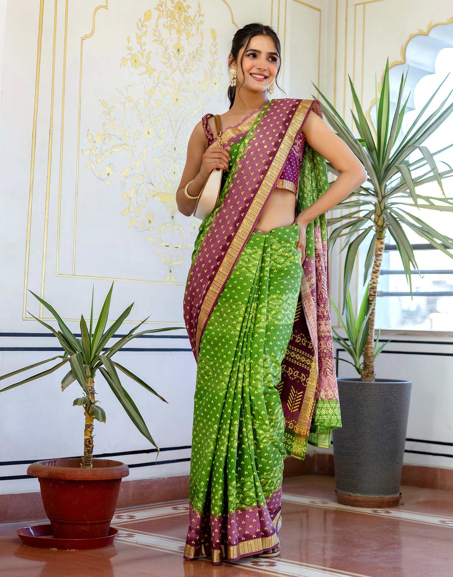 Light Green Cotton Bandhani Bandhani Saree