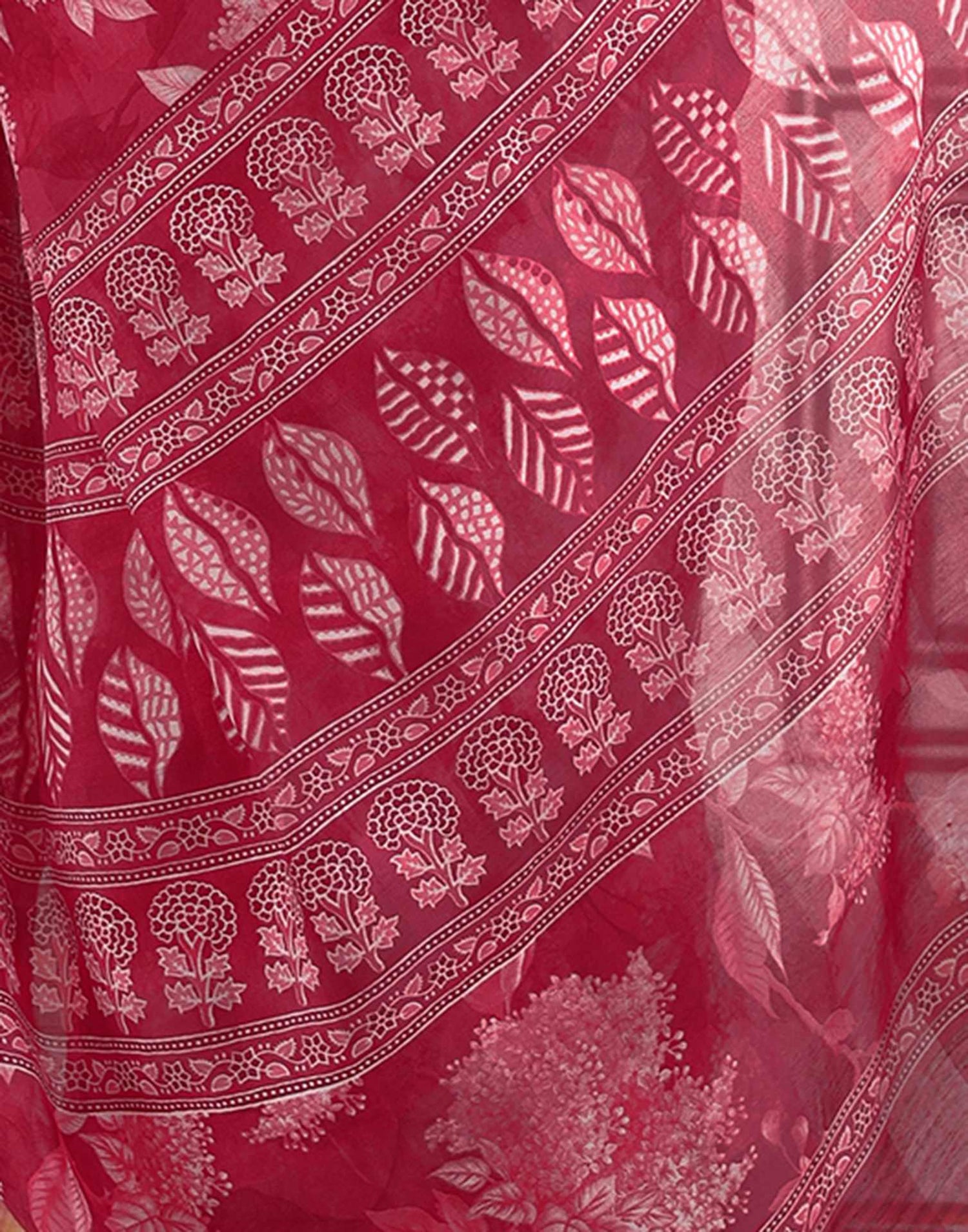 Rani Pink Cotton Blend Floral Printed Saree