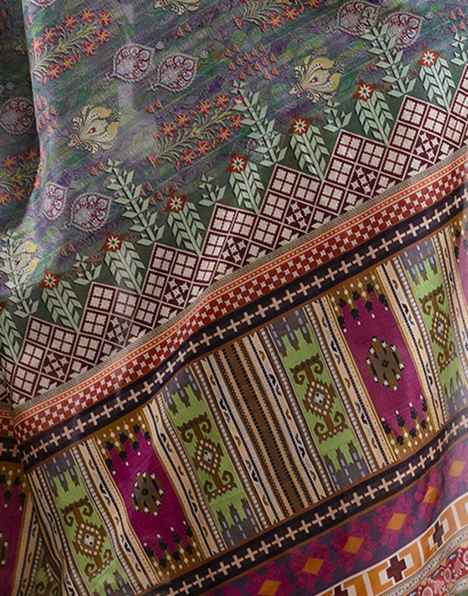 Green Dola Silk Floral Printed Saree
