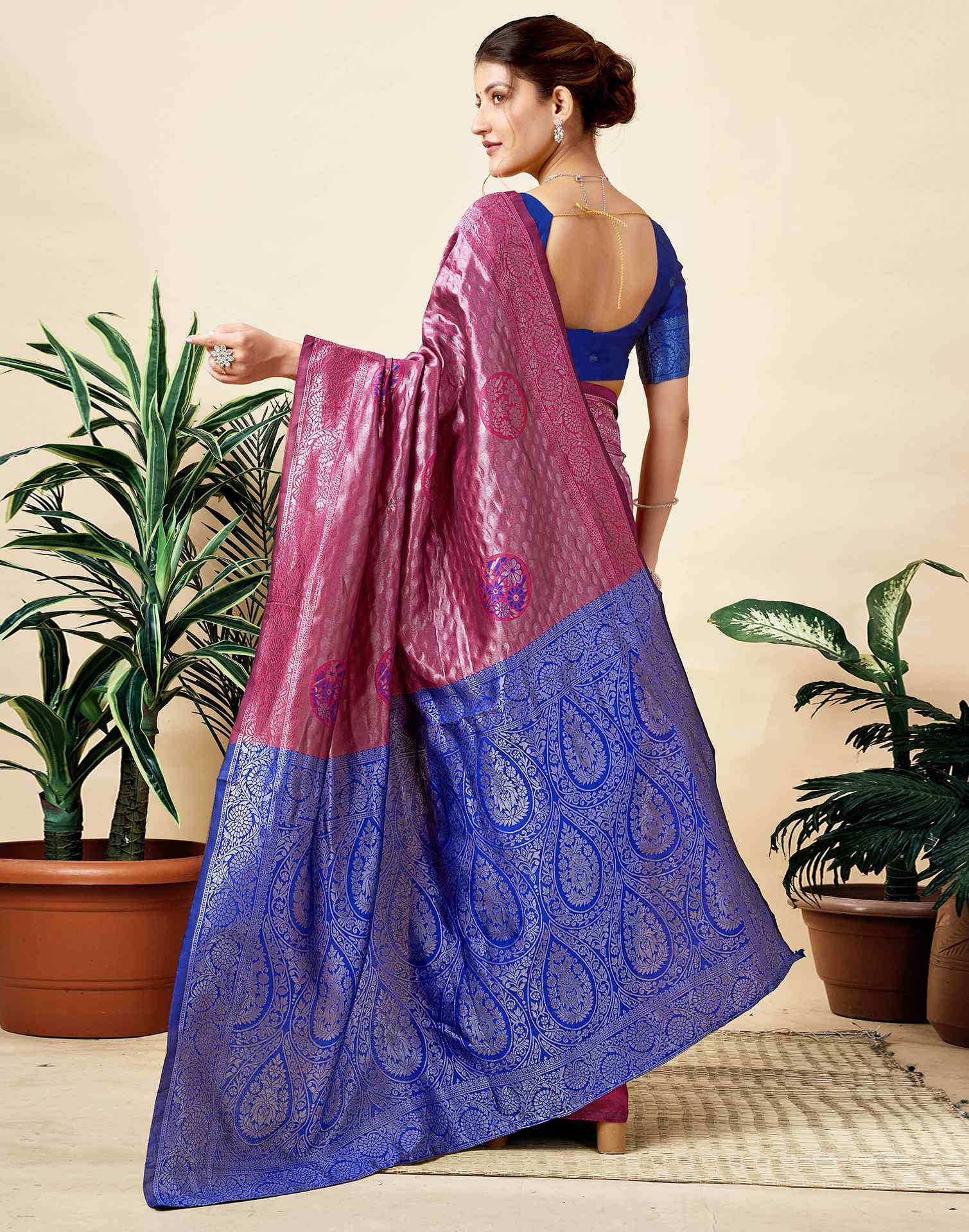Rani Pink Silk Woven Saree