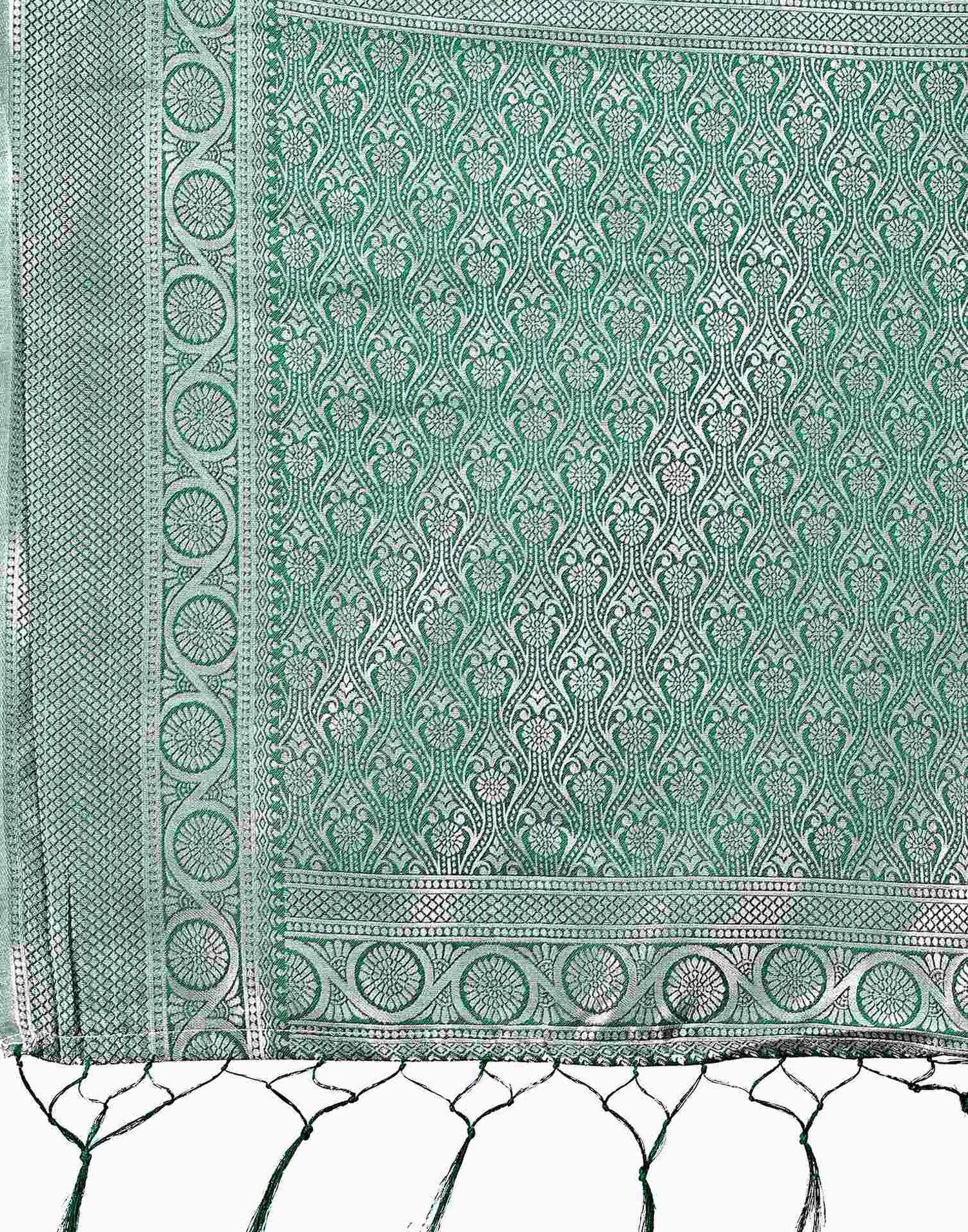 Cream Silk Woven Kanjivaram Saree