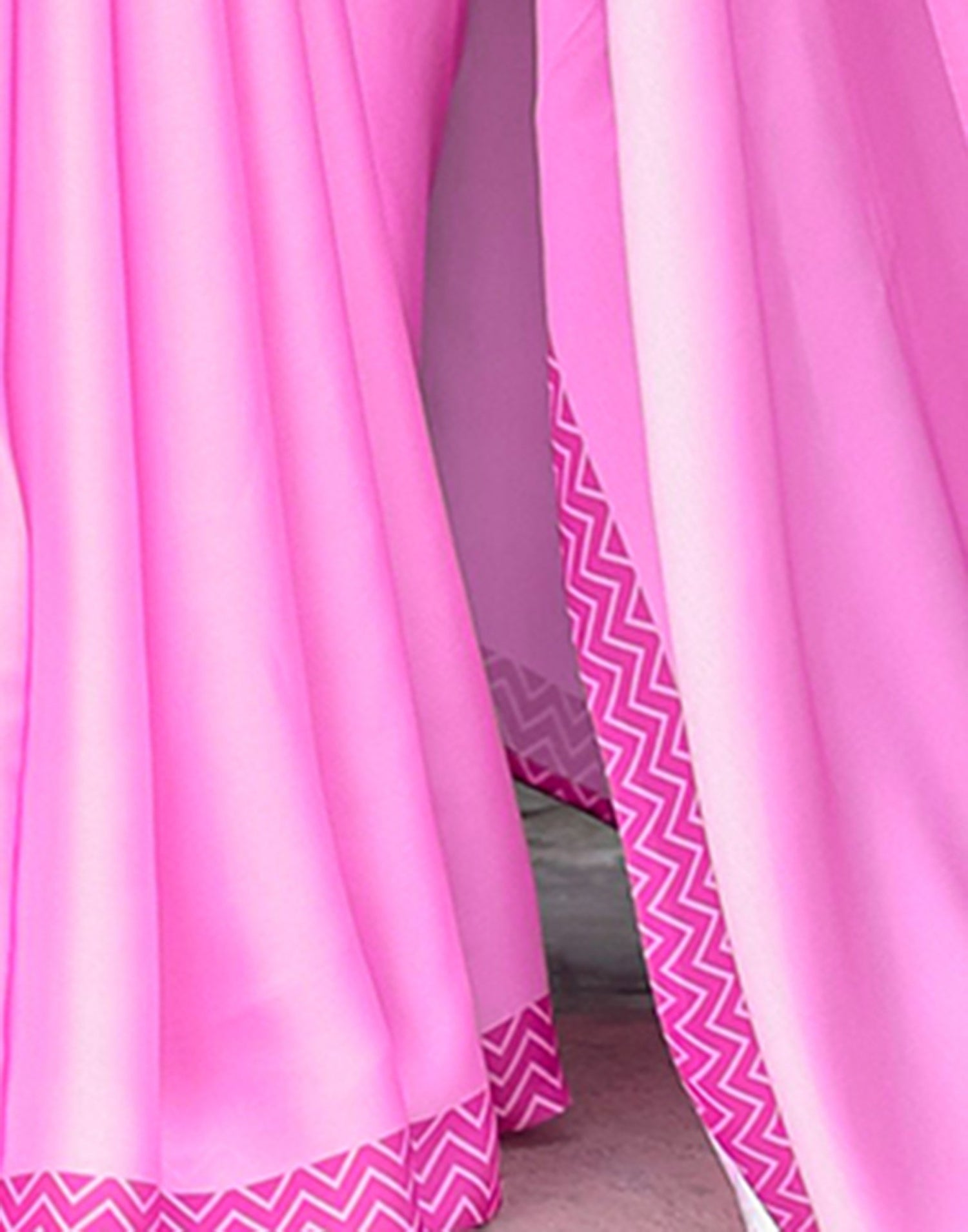 Handsfree Pink Satin Printed Saree