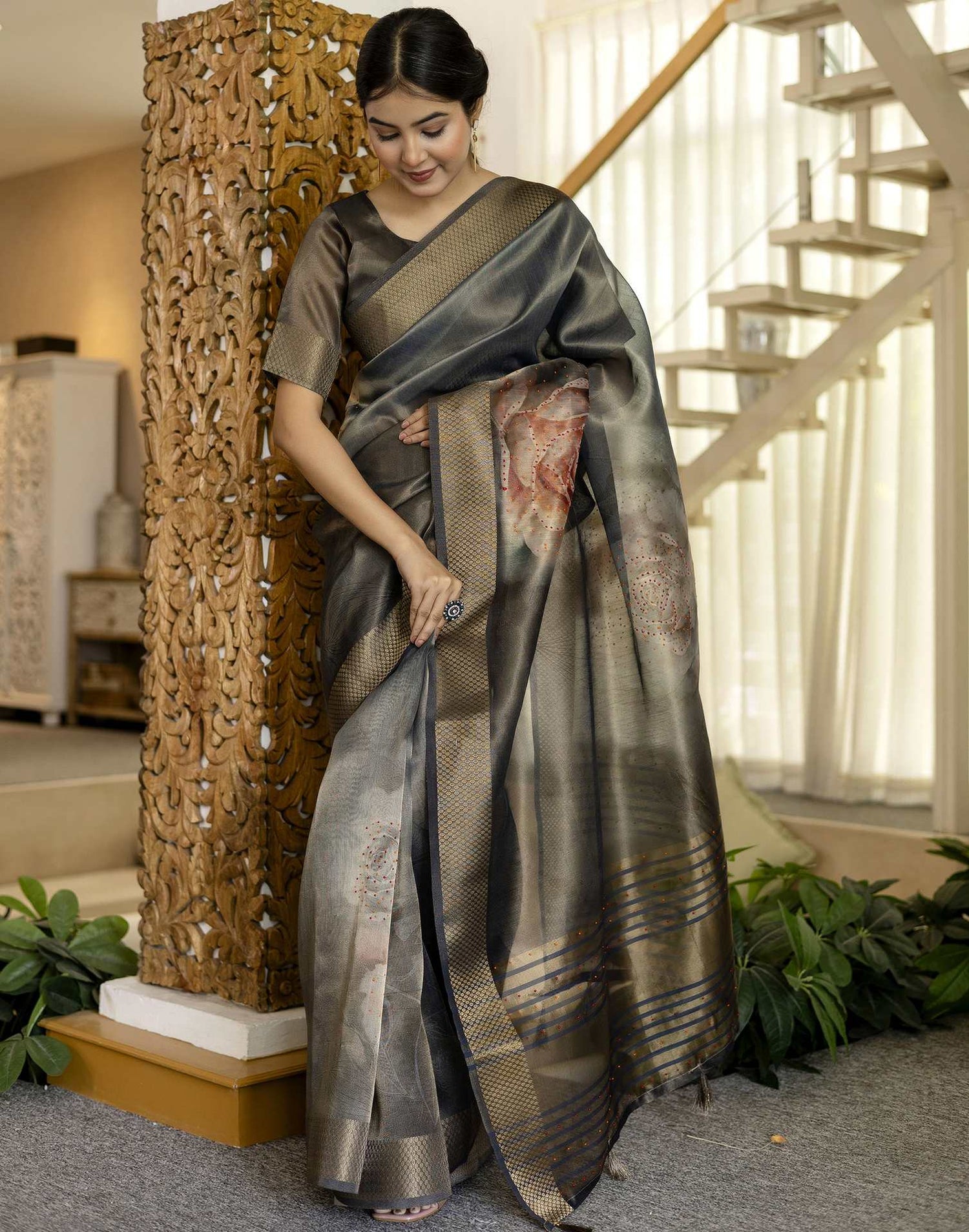 Grey Simmer Floral Printed Saree