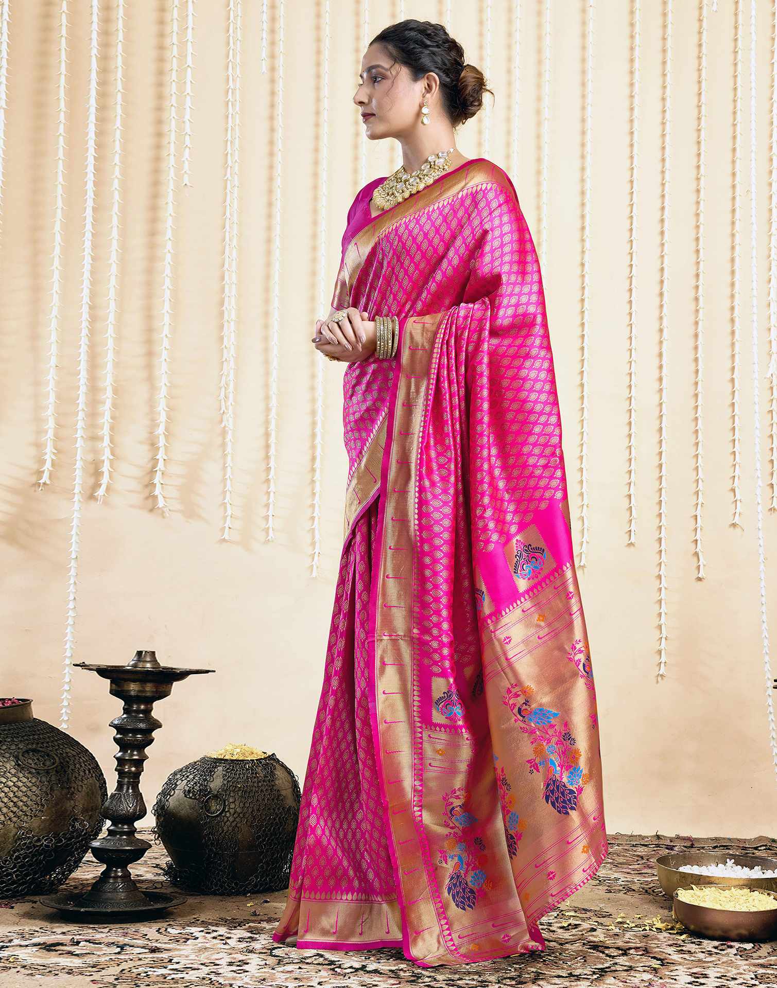 Bright Pink Silk Woven Paithani Saree