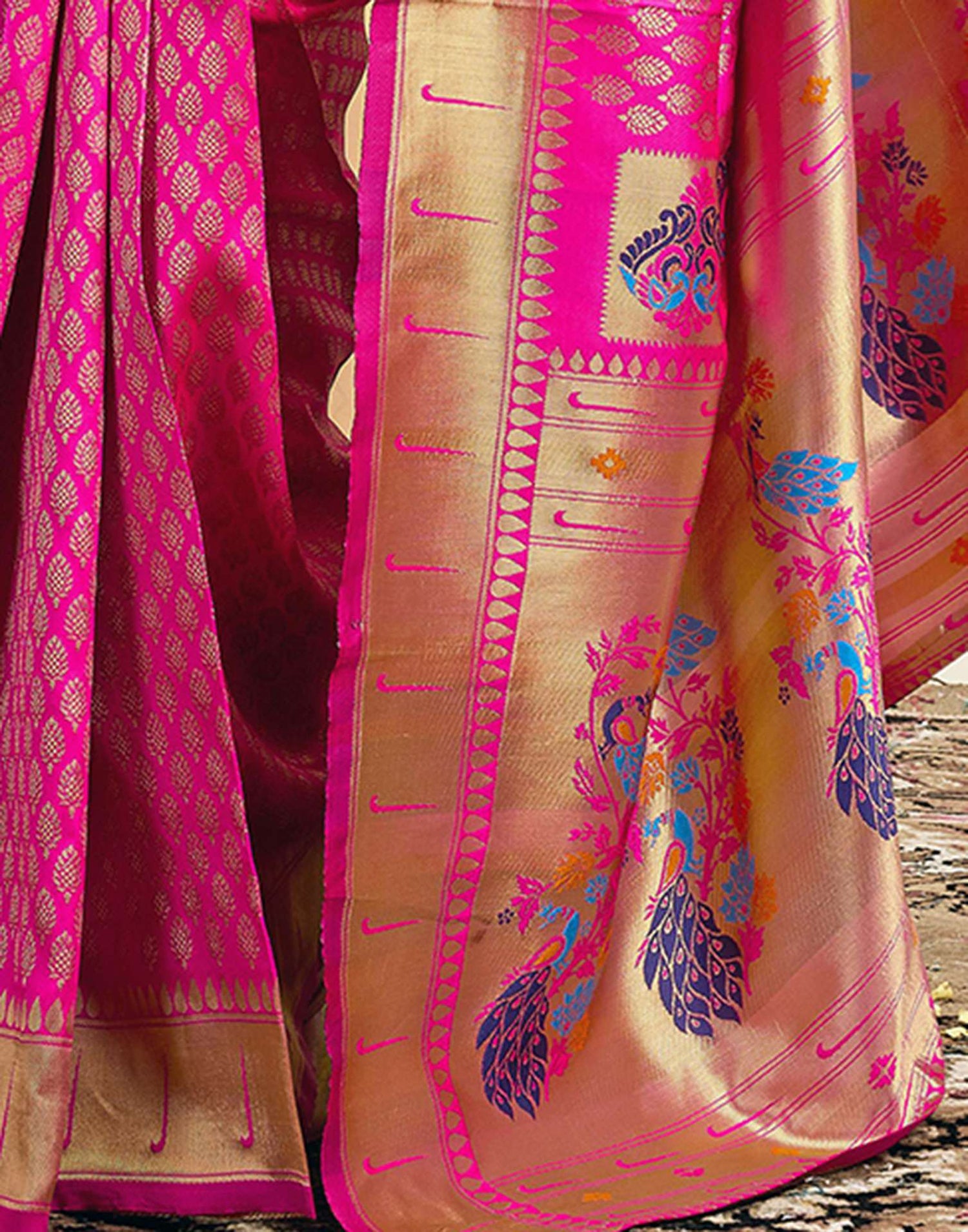 Bright Pink Silk Woven Paithani Saree