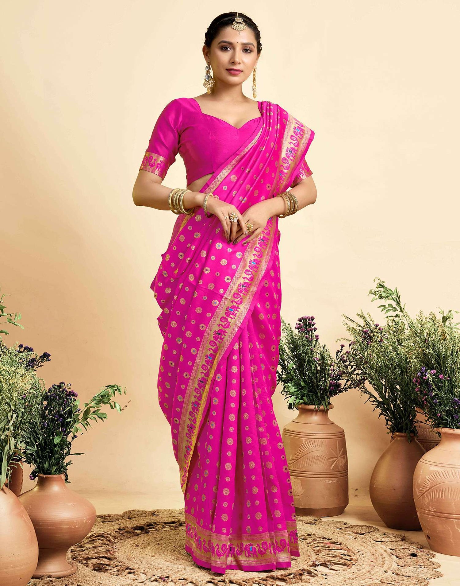 Bright Pink Silk Woven Paithani Saree