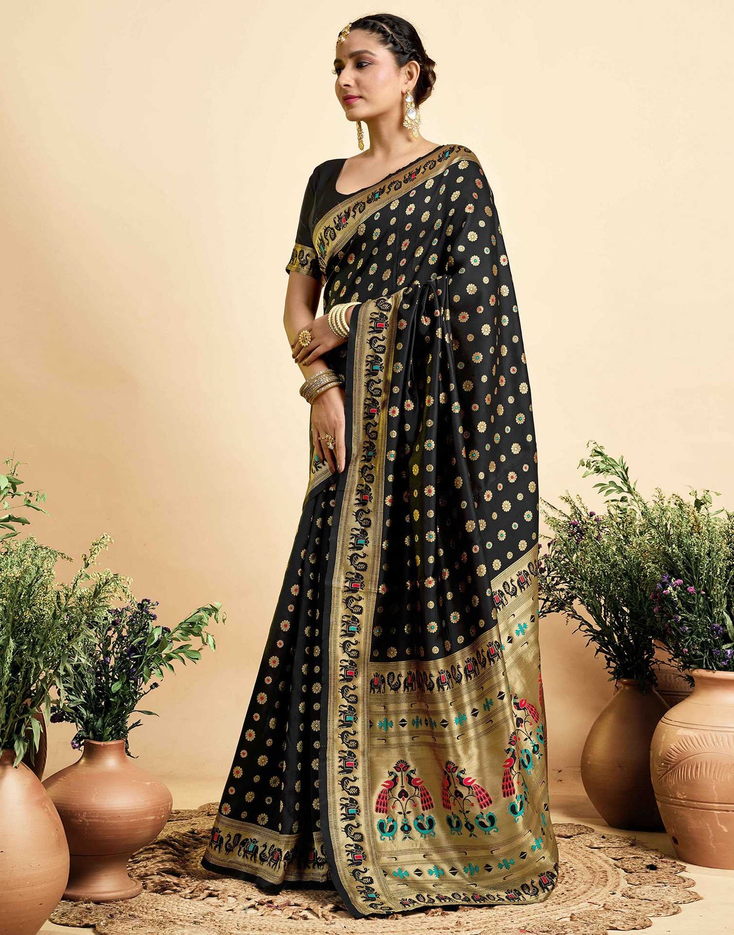 Black Silk Woven Paithani Saree