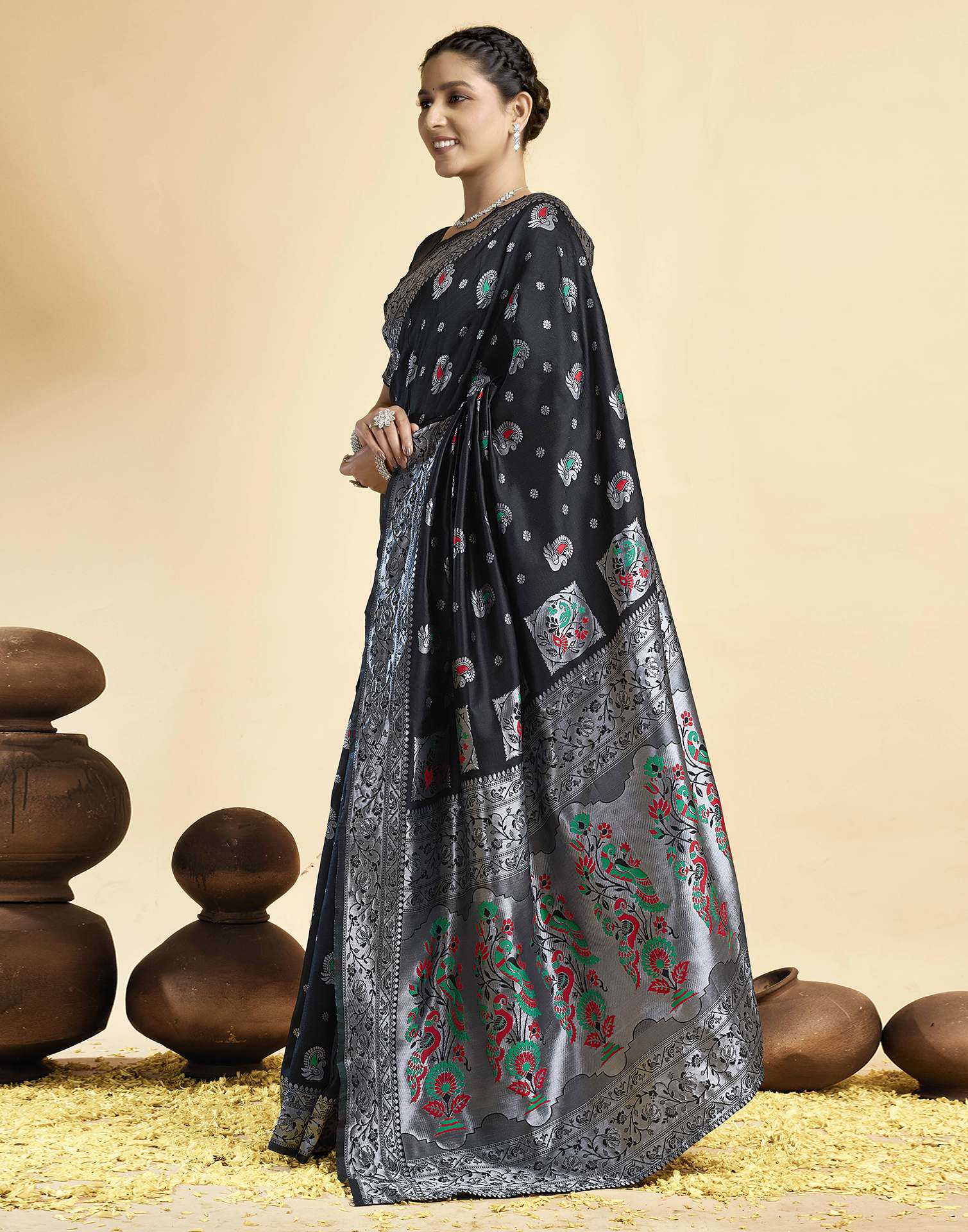 Black Silk Woven Paithani Saree