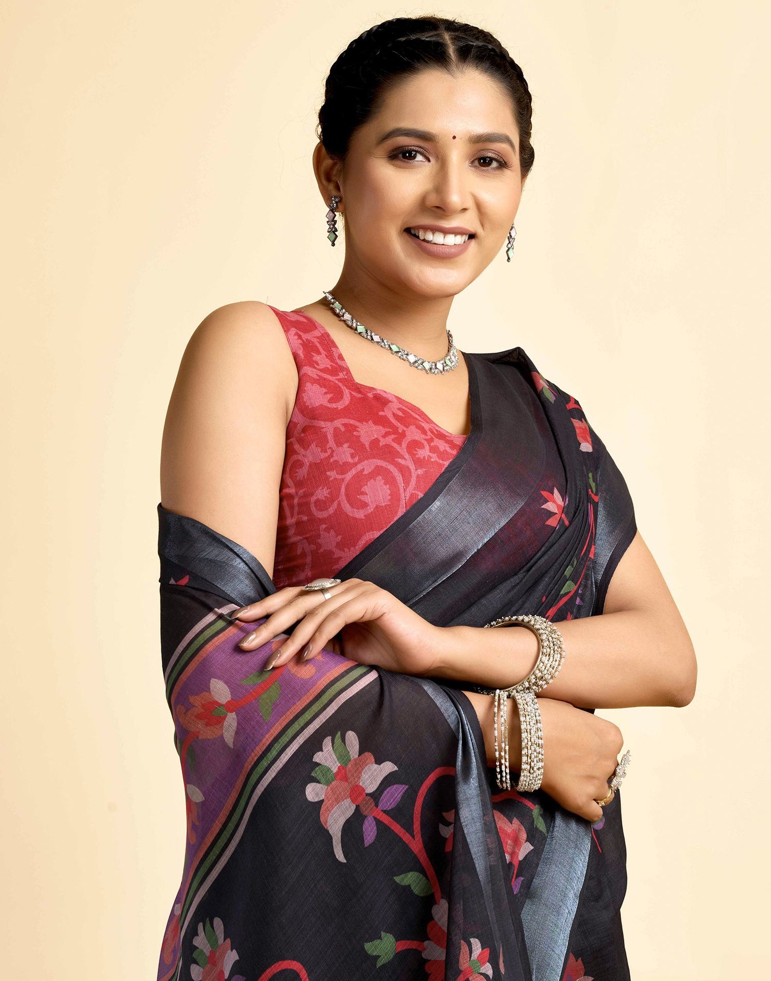 Black Linen Floral Printed Saree