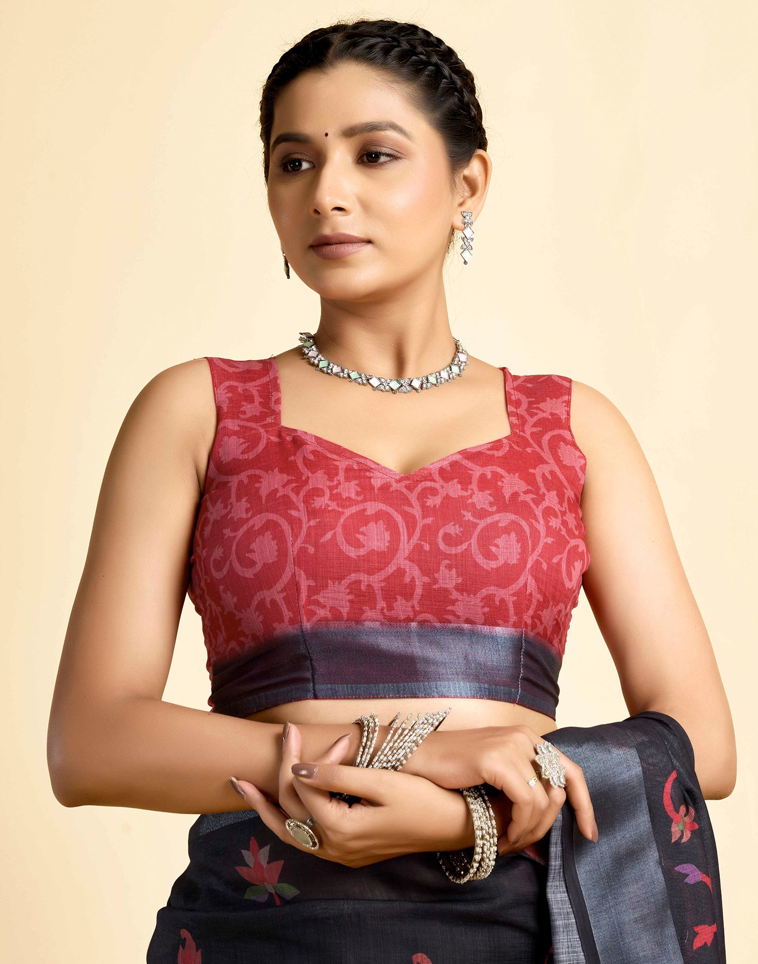 Black Linen Floral Printed Saree