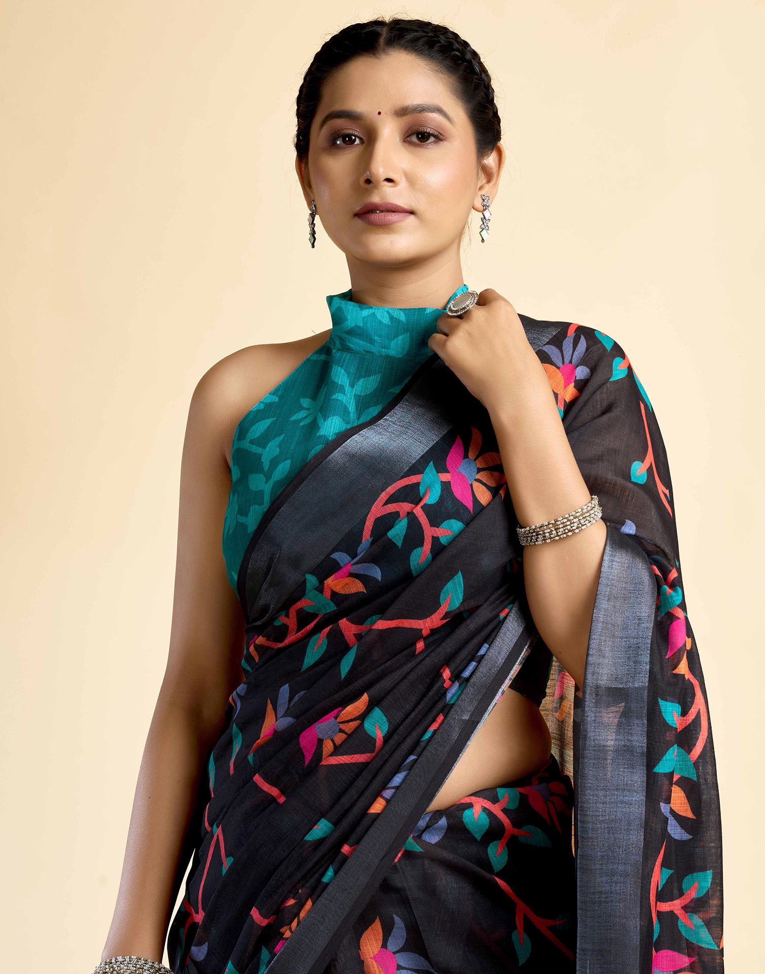 Black Linen Floral Printed Saree