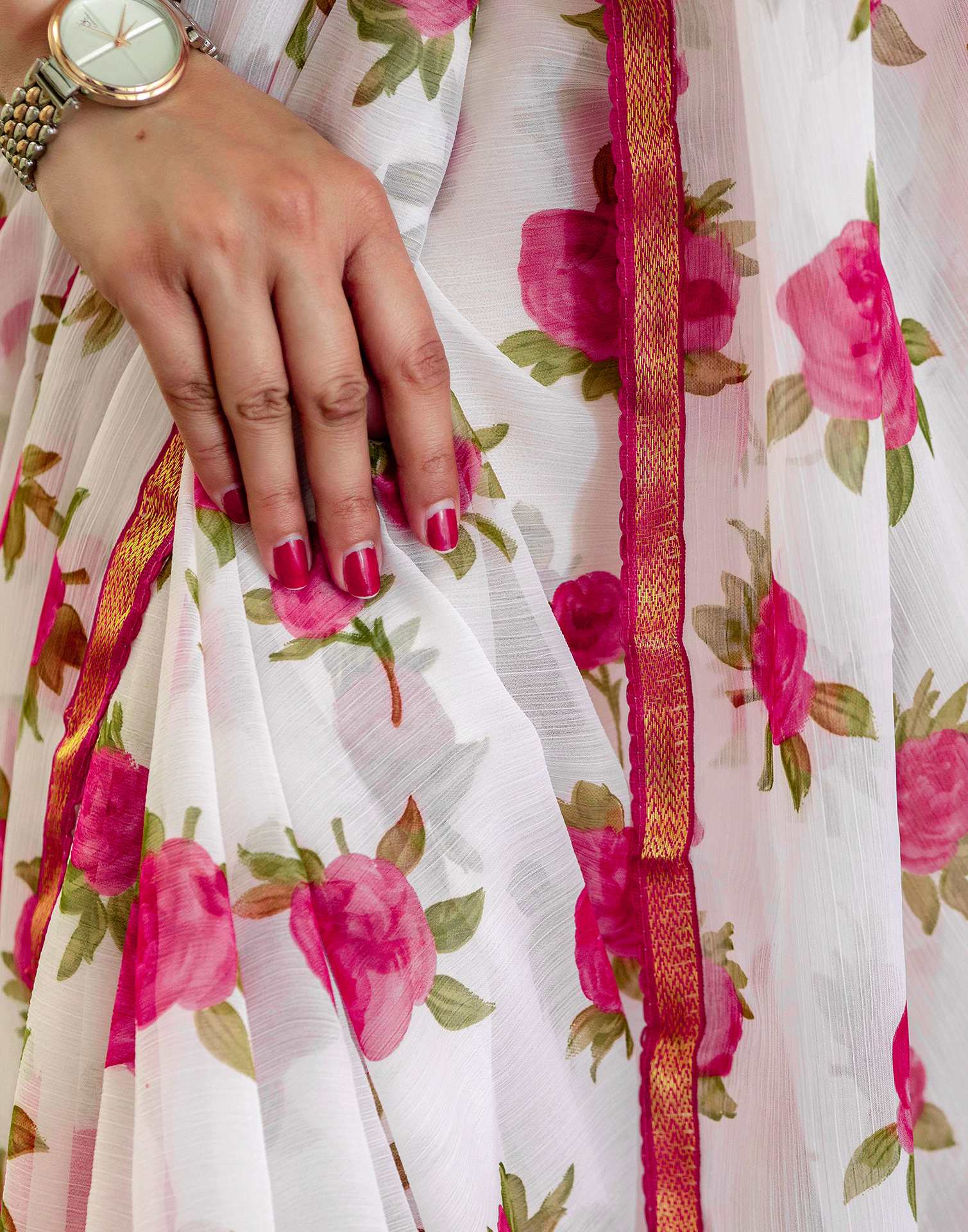 White Chiffon Floral Printed Saree