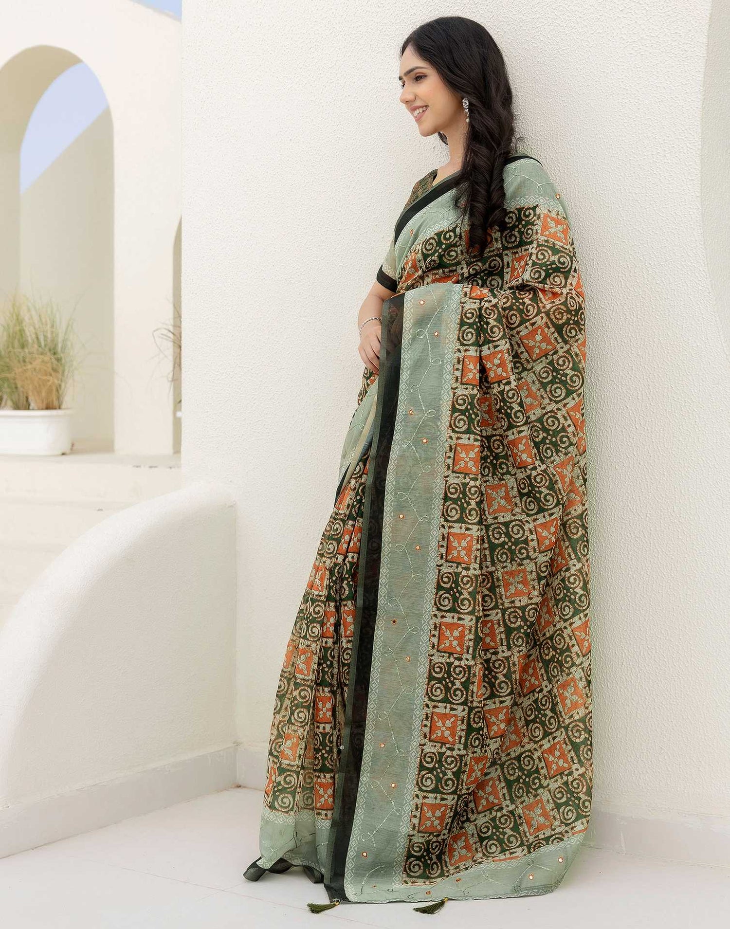 Green Cotton Embroidery Printed Saree