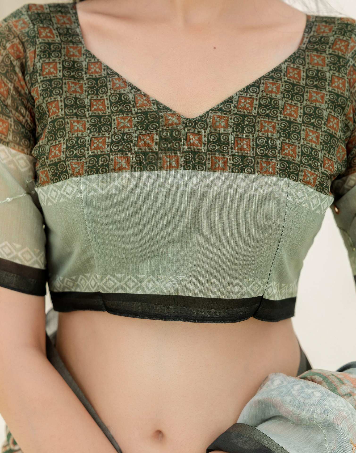 Green Cotton Embroidery Printed Saree
