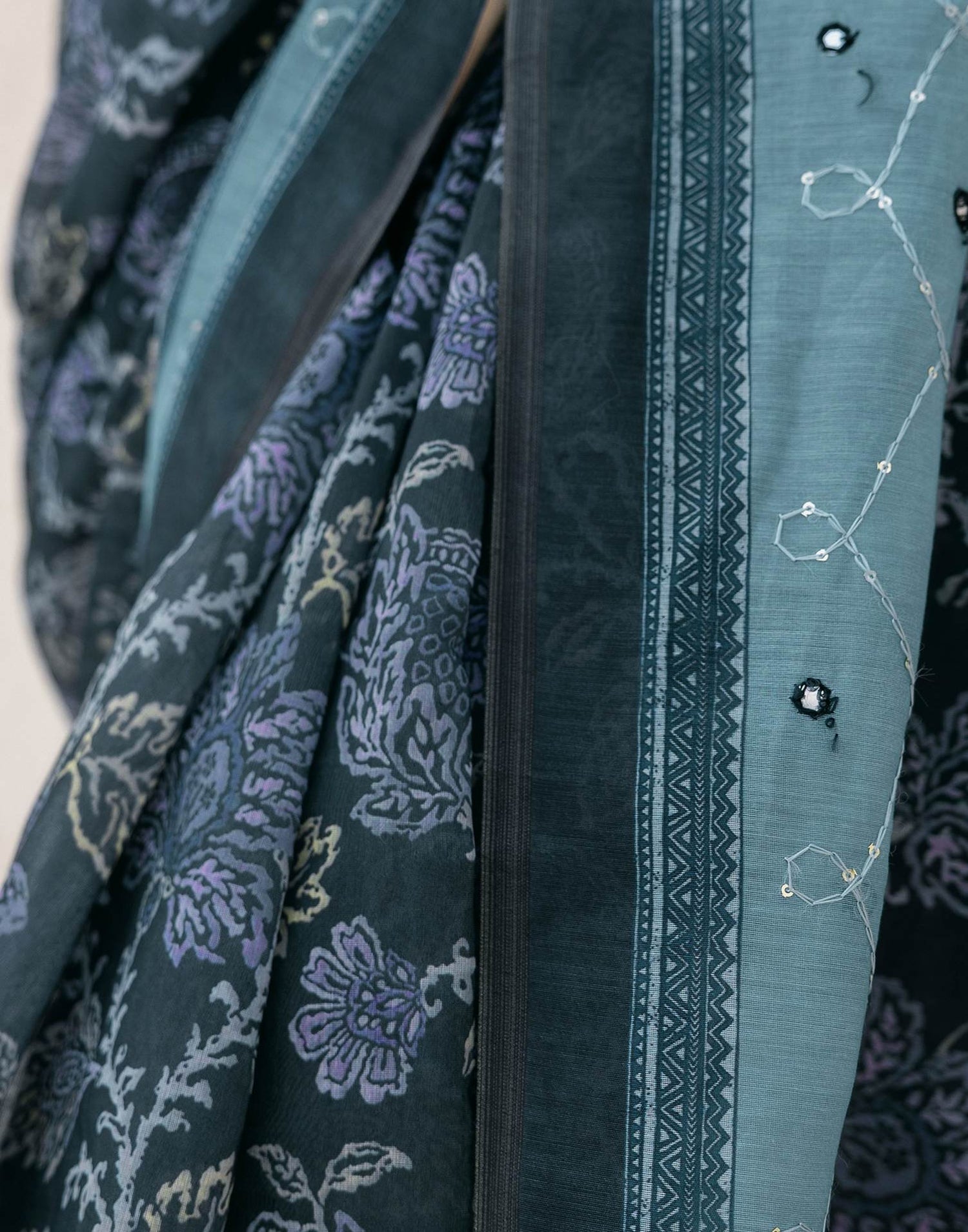 Green Cotton Embroidery Printed Saree