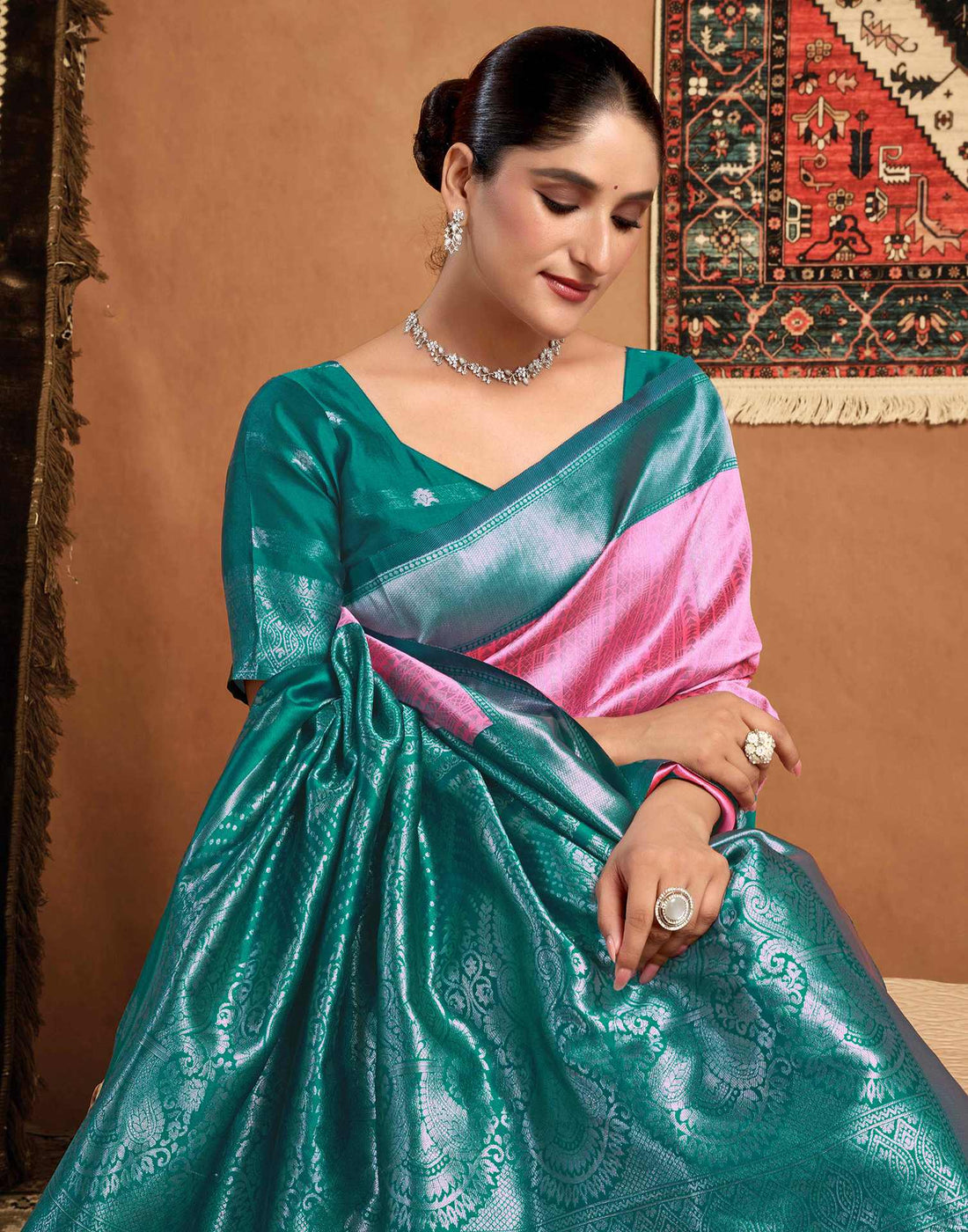 Pink Silk Woven Kanjivaram Saree