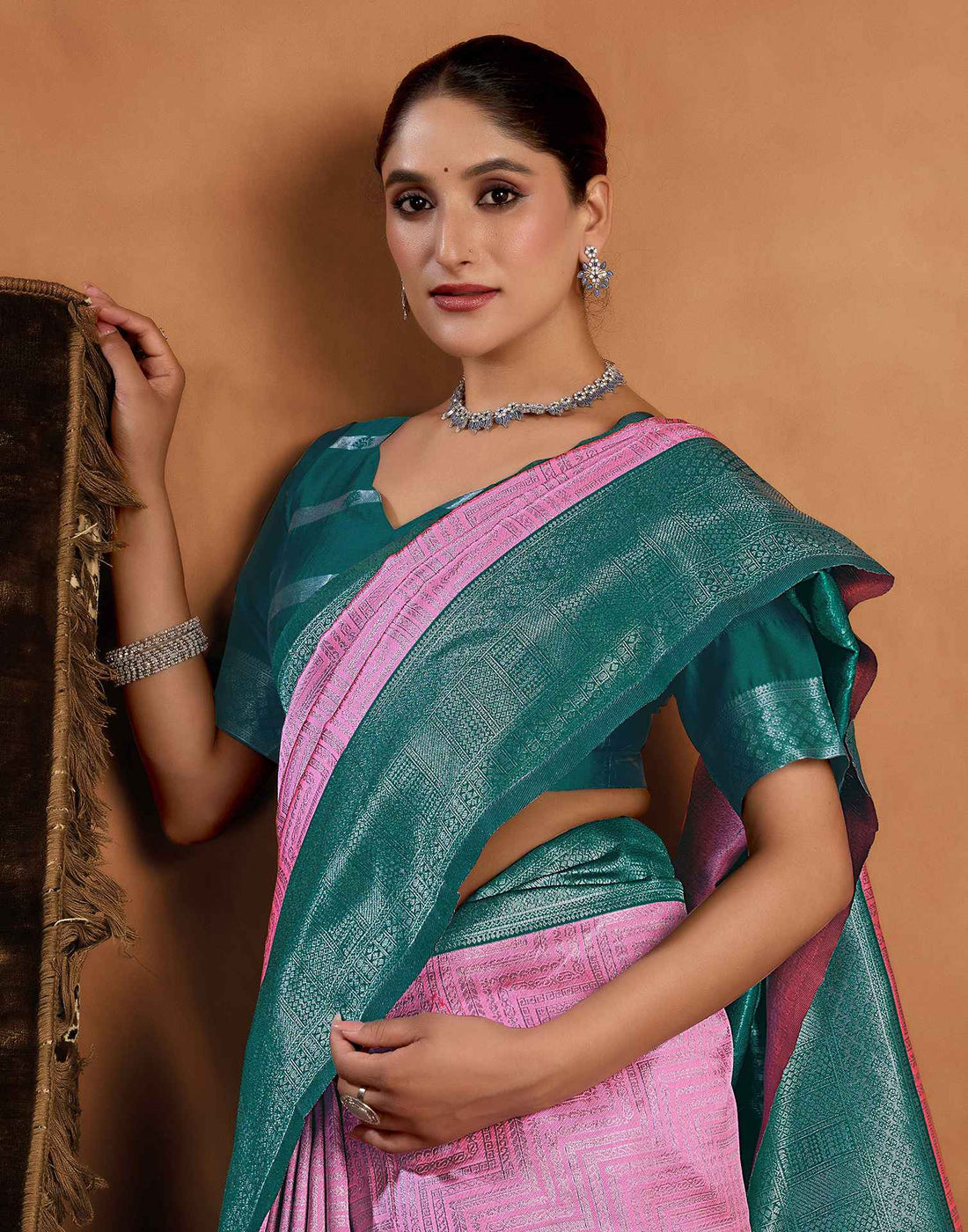 Pink Silk Woven Kanjivaram Saree