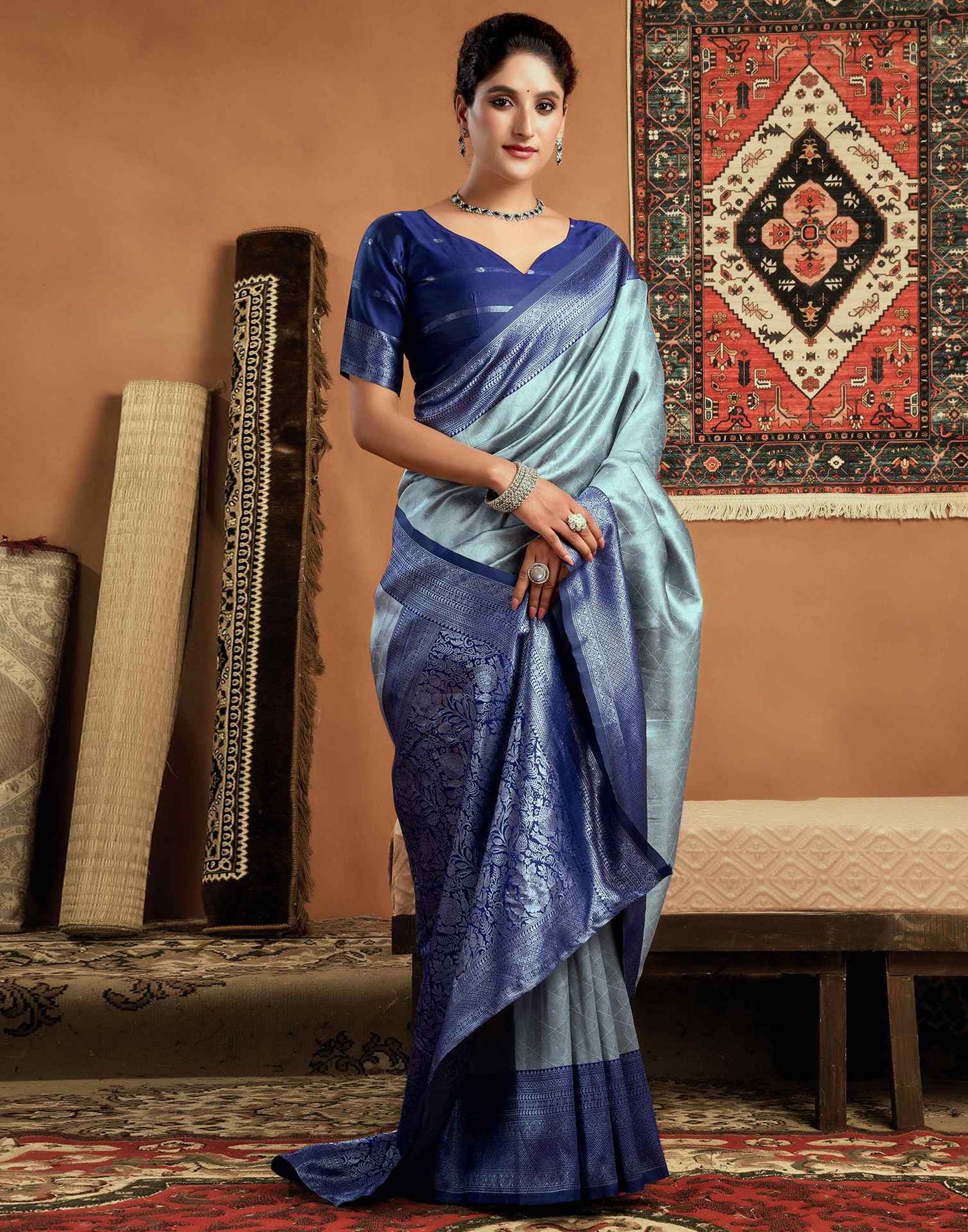 Grey Silk Woven Kanjivaram Saree