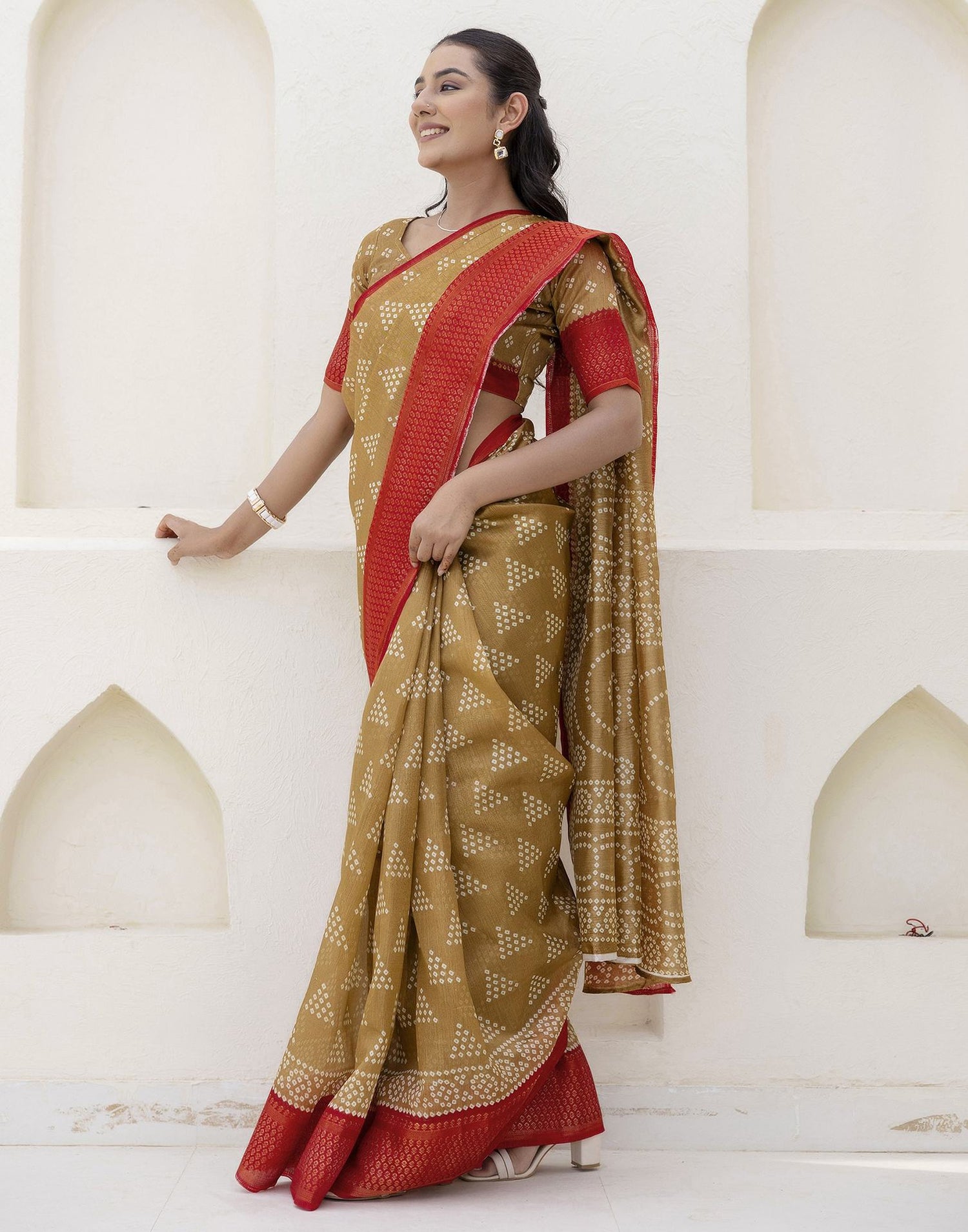 Khaki Silk Printed Bandhani Saree