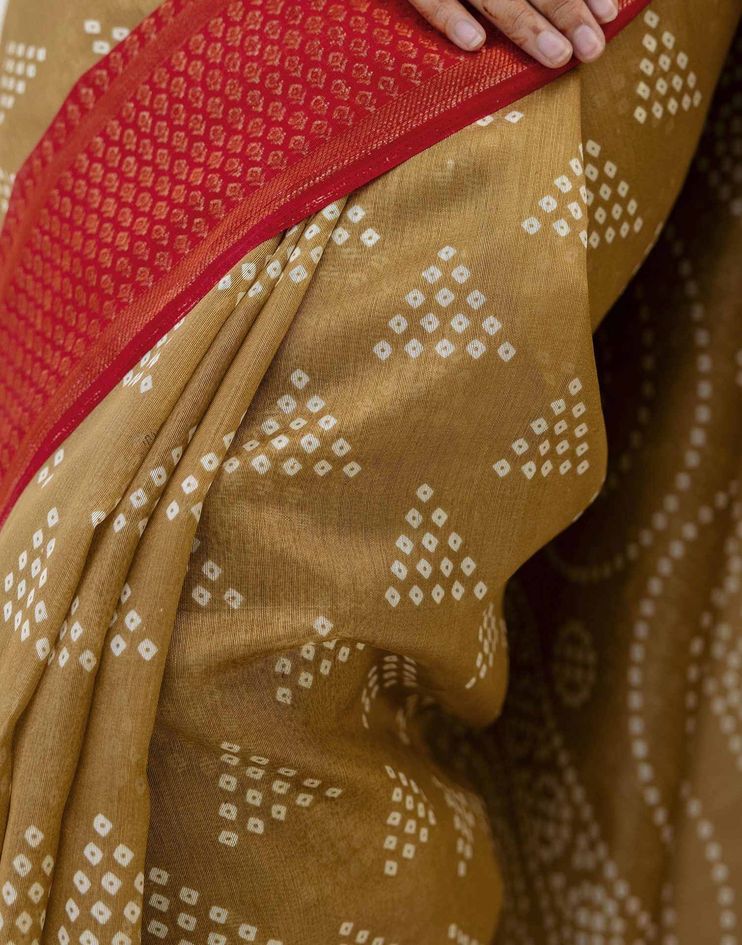 Khaki Silk Printed Bandhani Saree