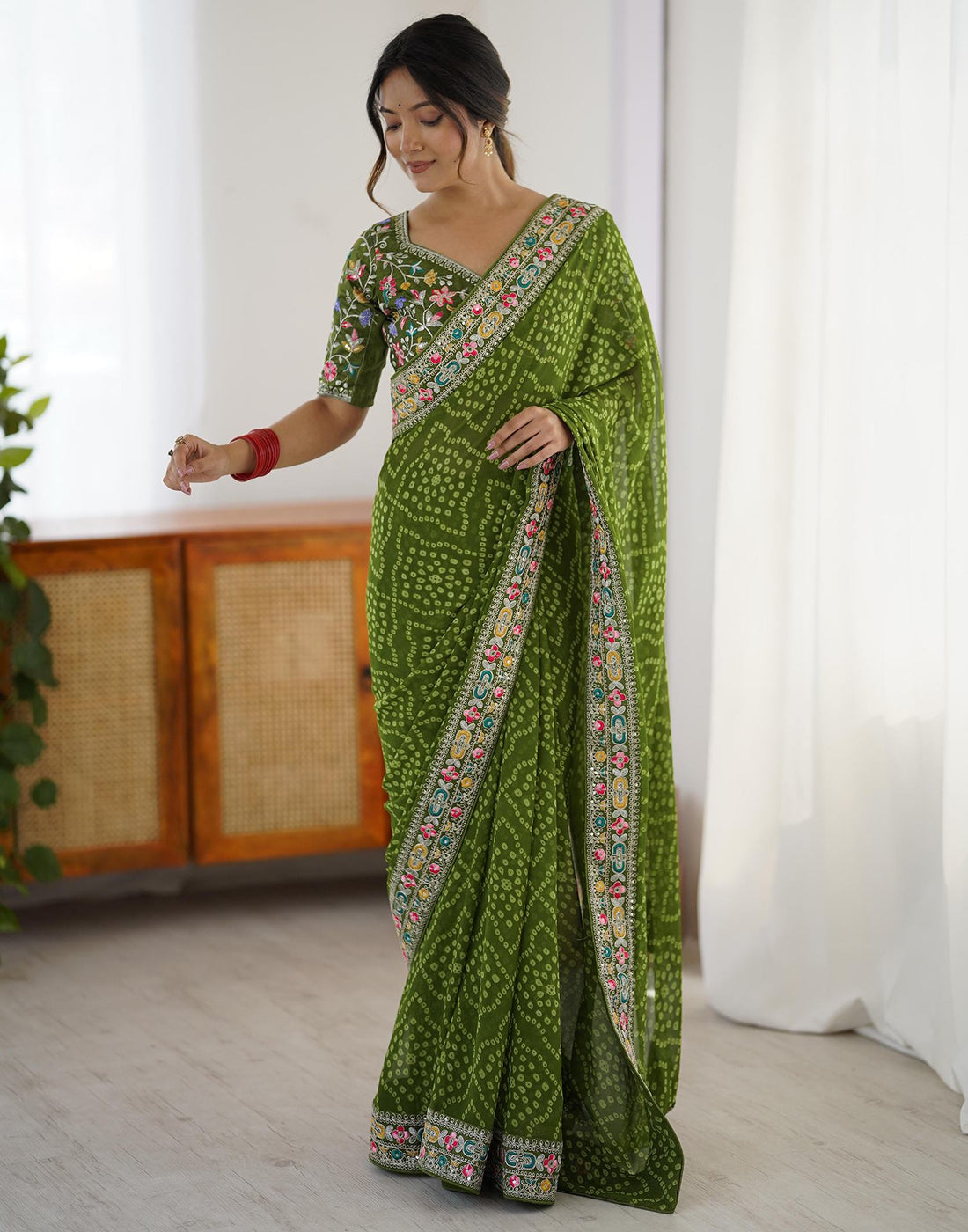 Green Georgette Printed Bandhani Saree