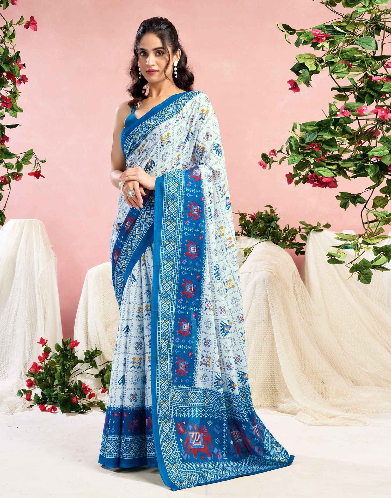 White Cotton Printed Saree