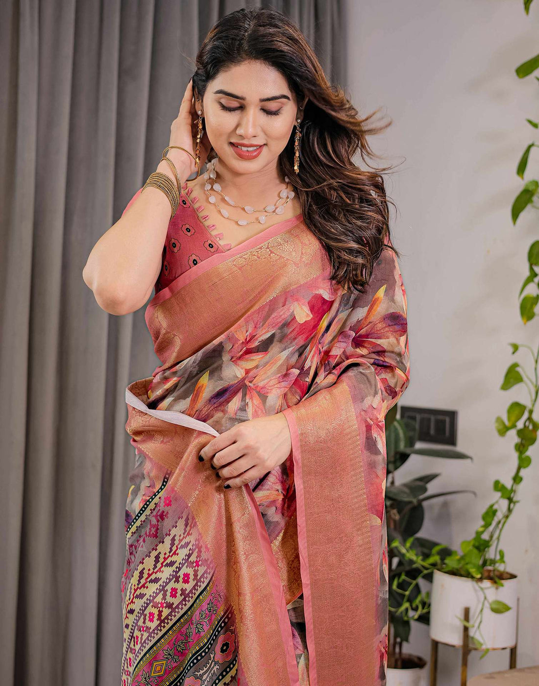 Dusty Pink Linen Printed Saree