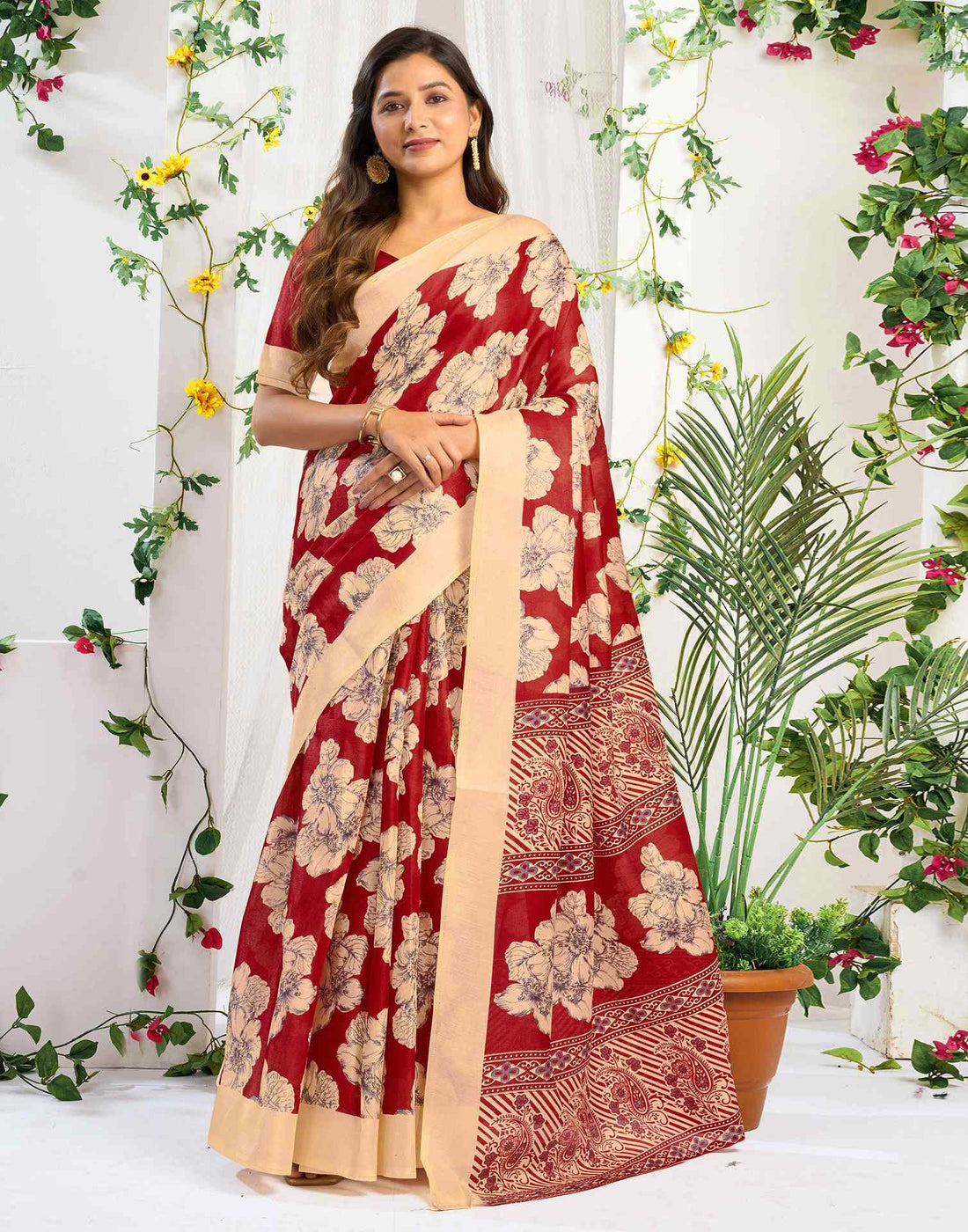 Red Cotton Floral Printed Saree