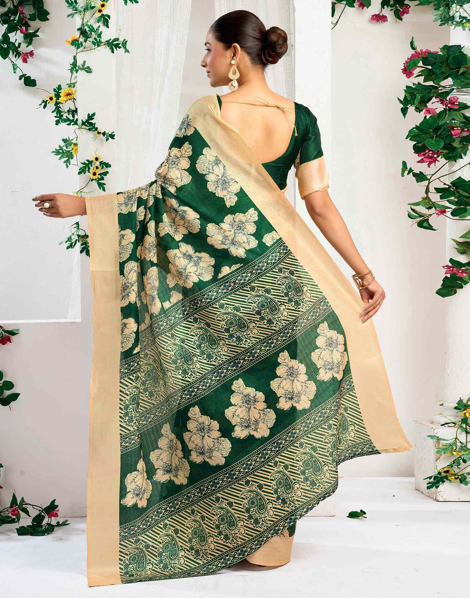 Green Cotton Floral Printed Saree