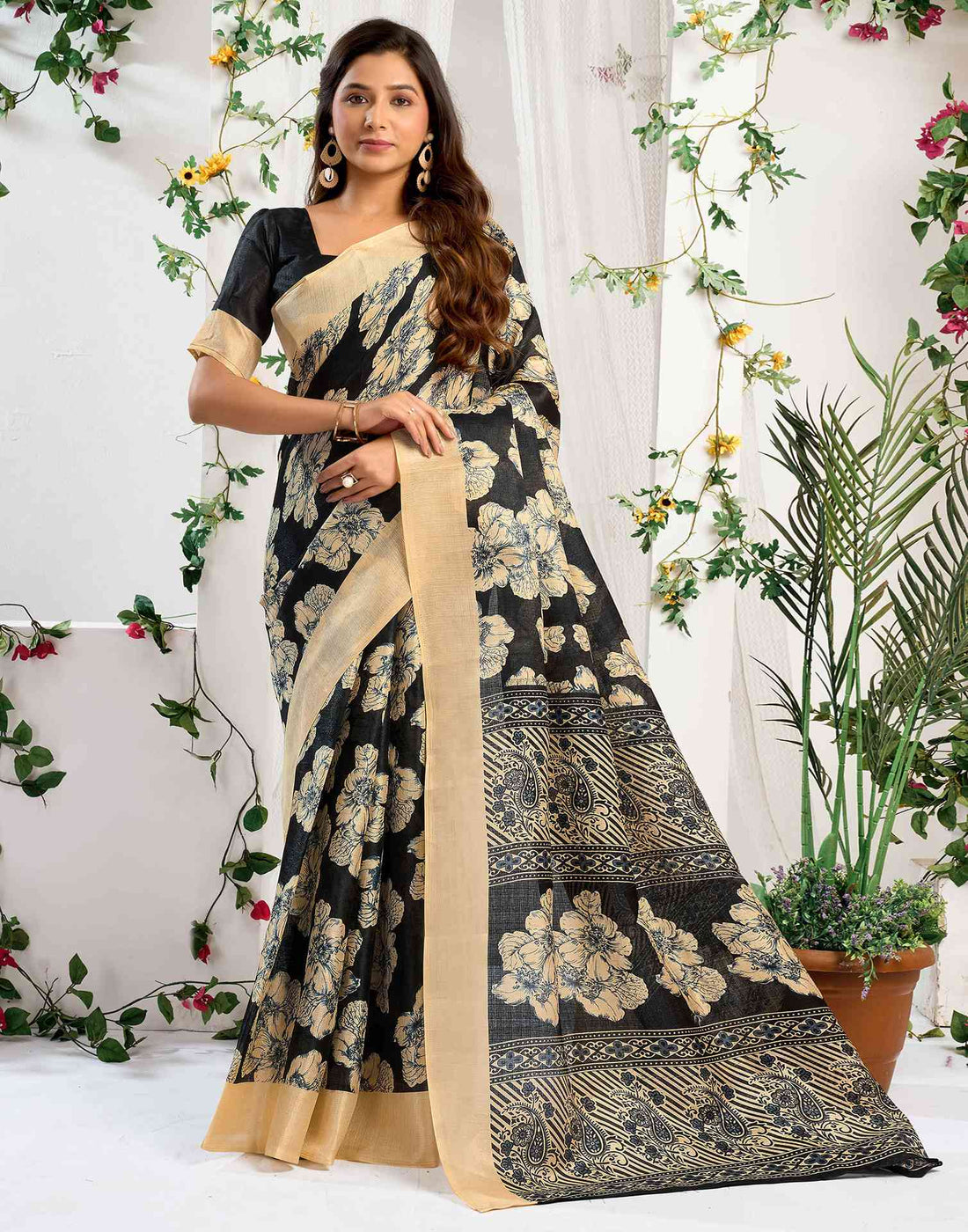 Black Cotton Floral Printed Saree