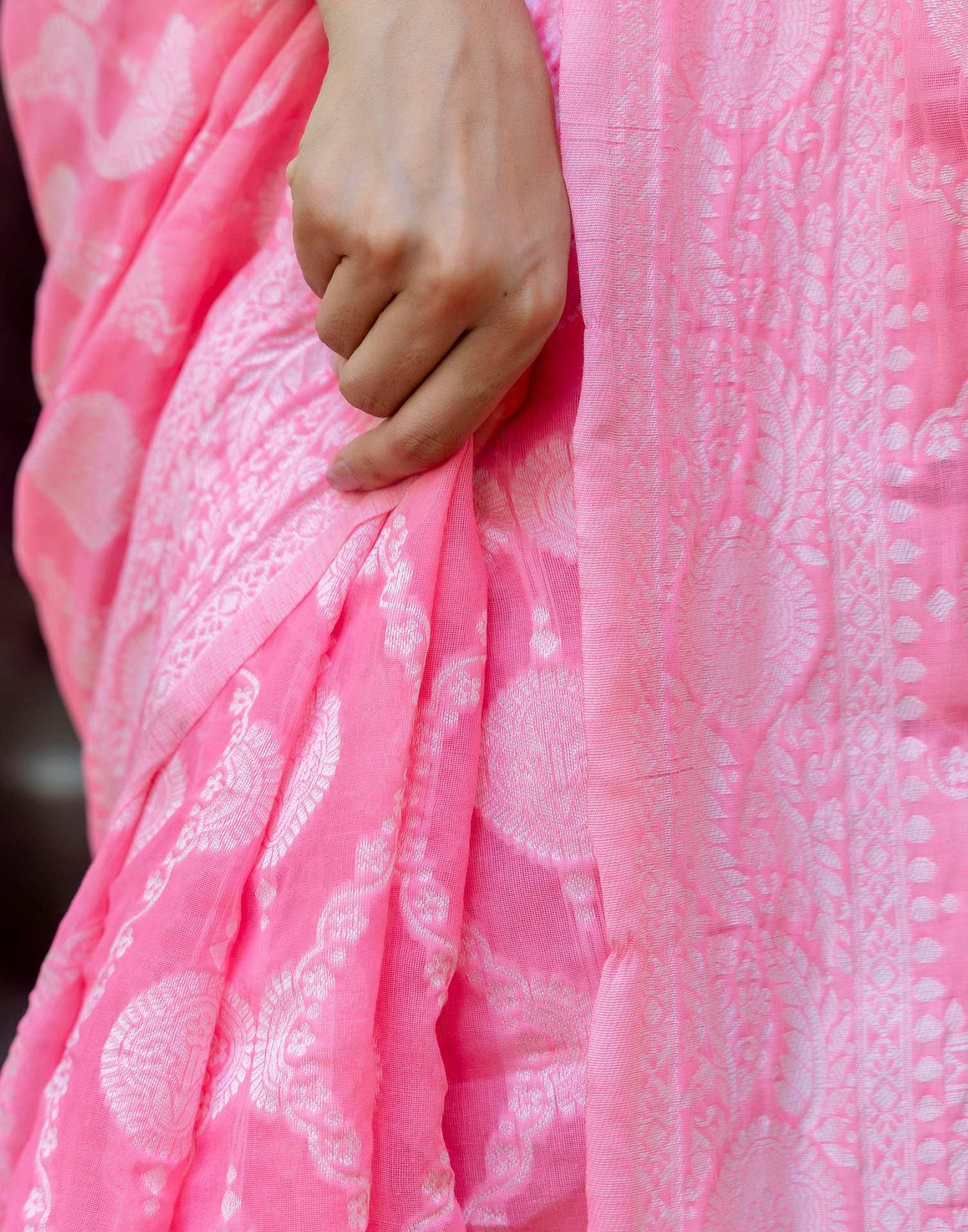 Bright Pink Cotton Woven Saree
