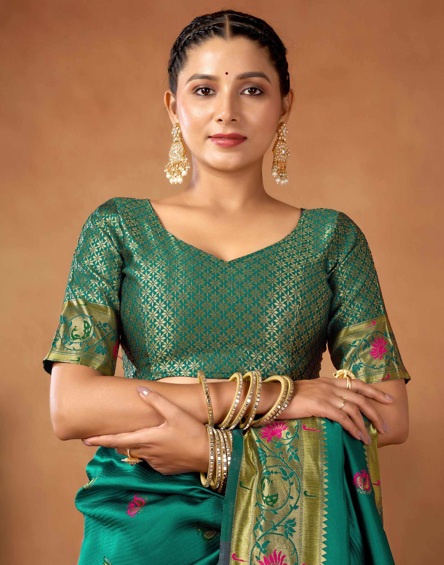 Teal Green Silk Woven Paithani Saree