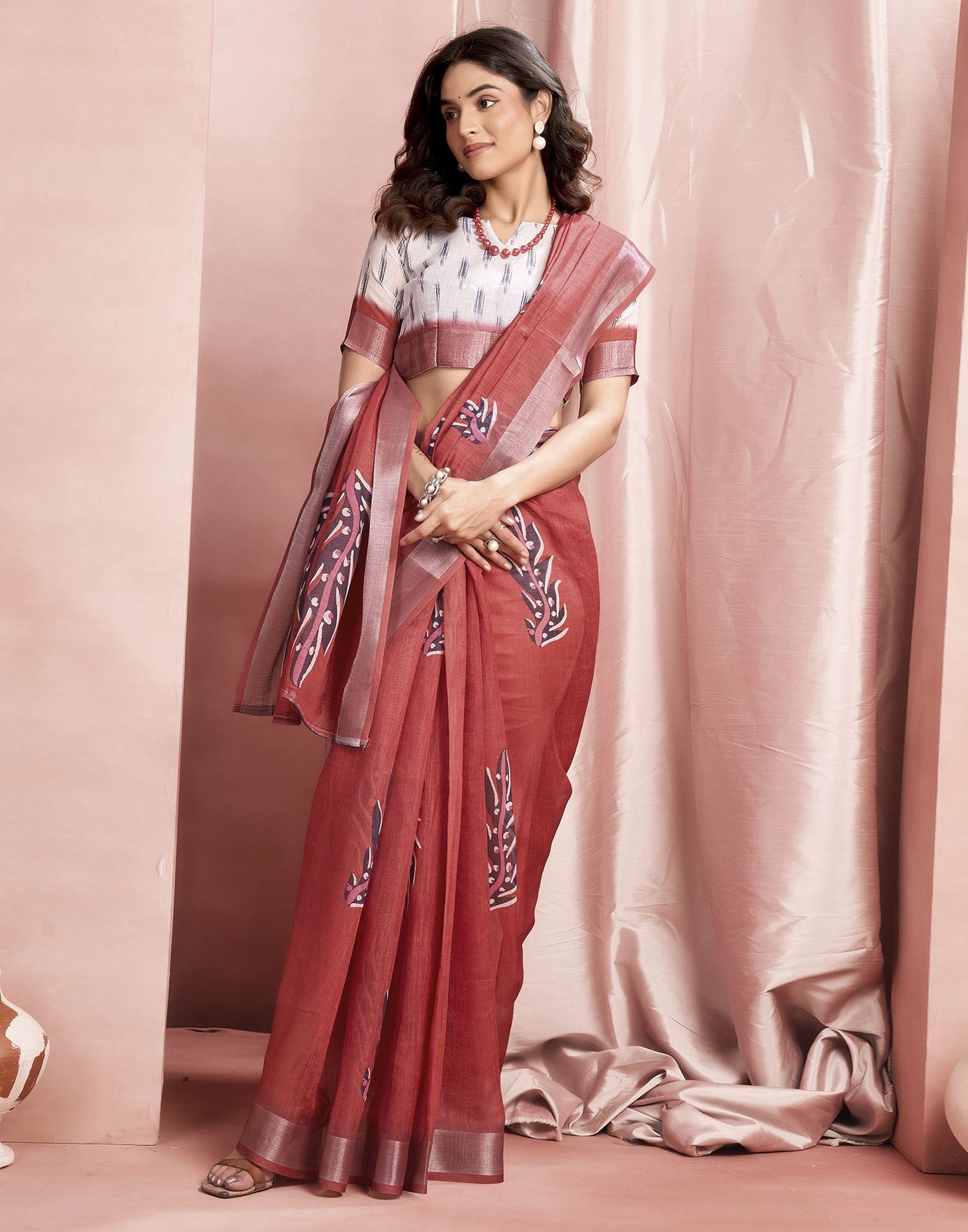 Red Cotton Linen Printed Saree