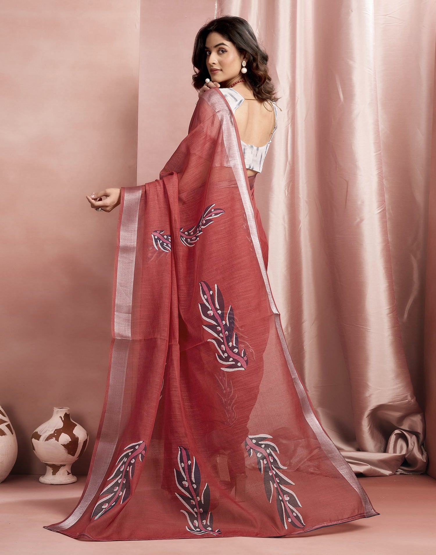 Red Cotton Linen Printed Saree