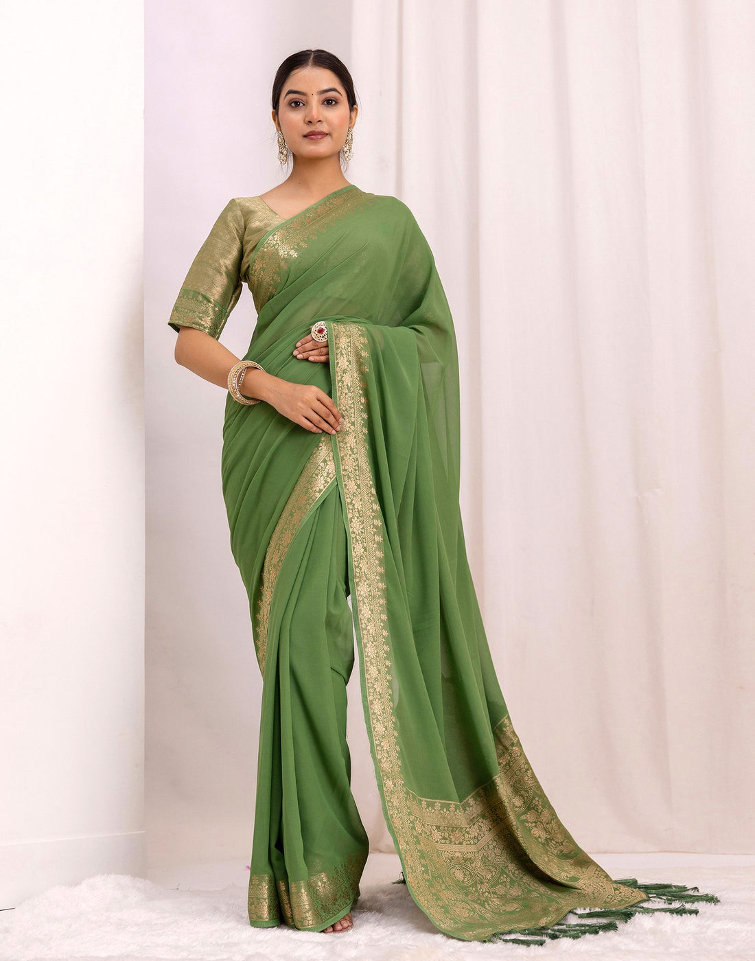 Fern Green Chiffon Woven Saree