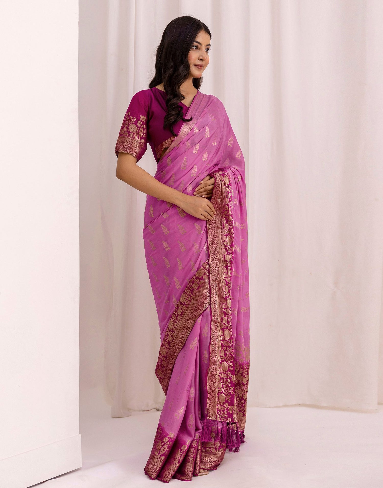 Light Purple Chiffon Woven Saree