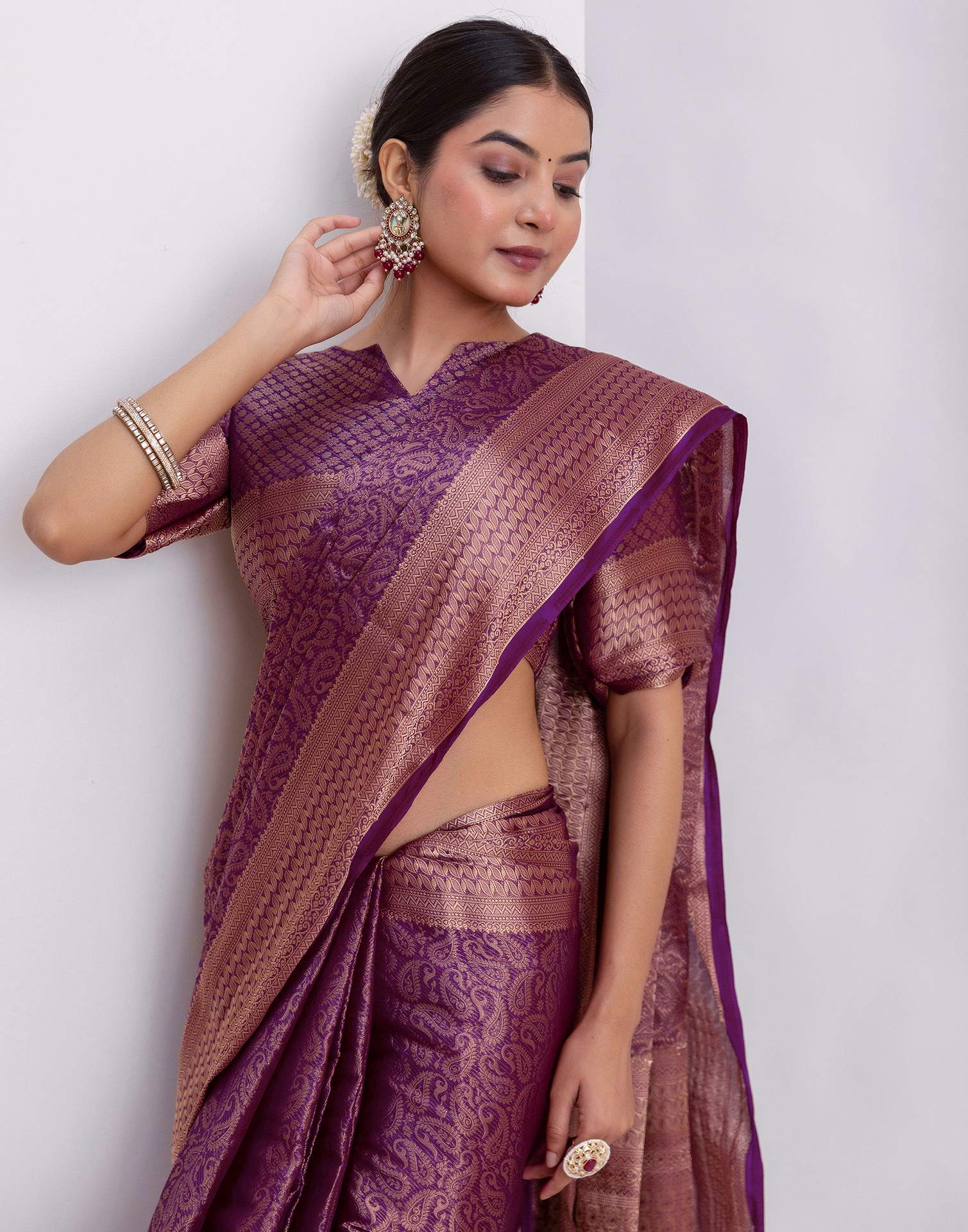 Dark Purple Silk Woven Kanjivaram Saree