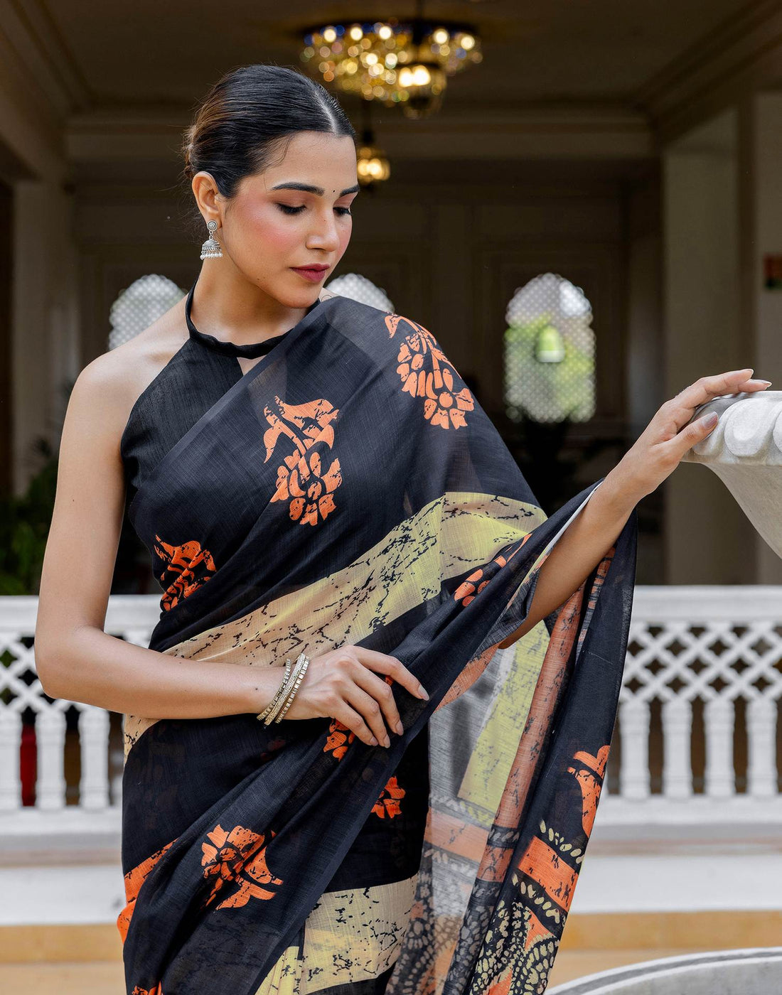 Black Linen Printed Saree