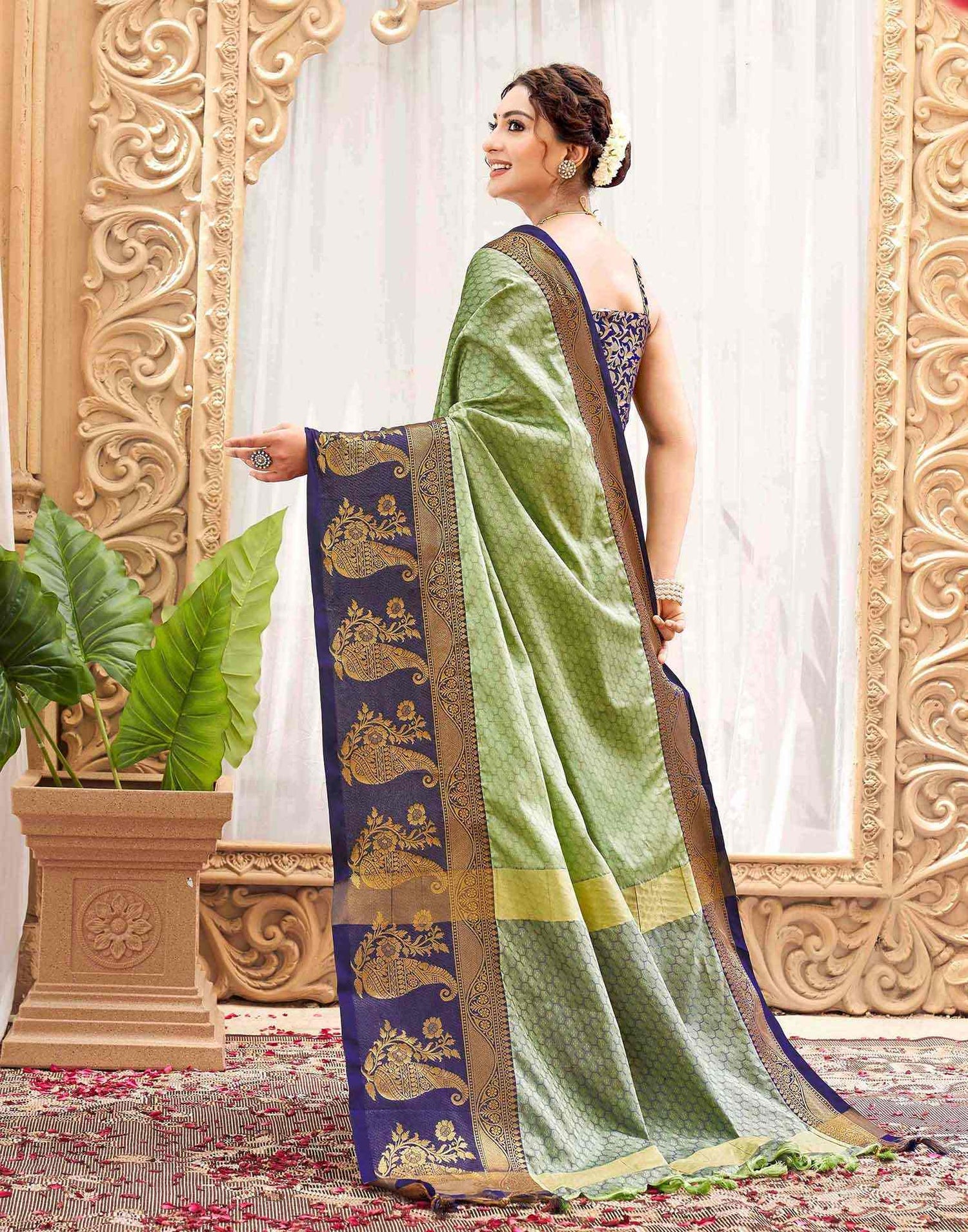 Pista Green Silk Woven Kanjivaram Saree