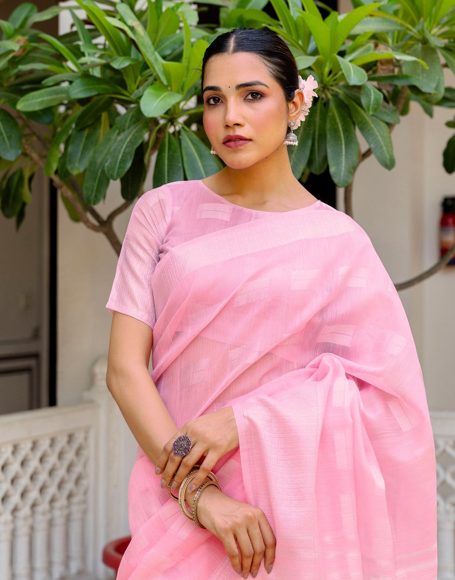 Pink Linen Woven Saree