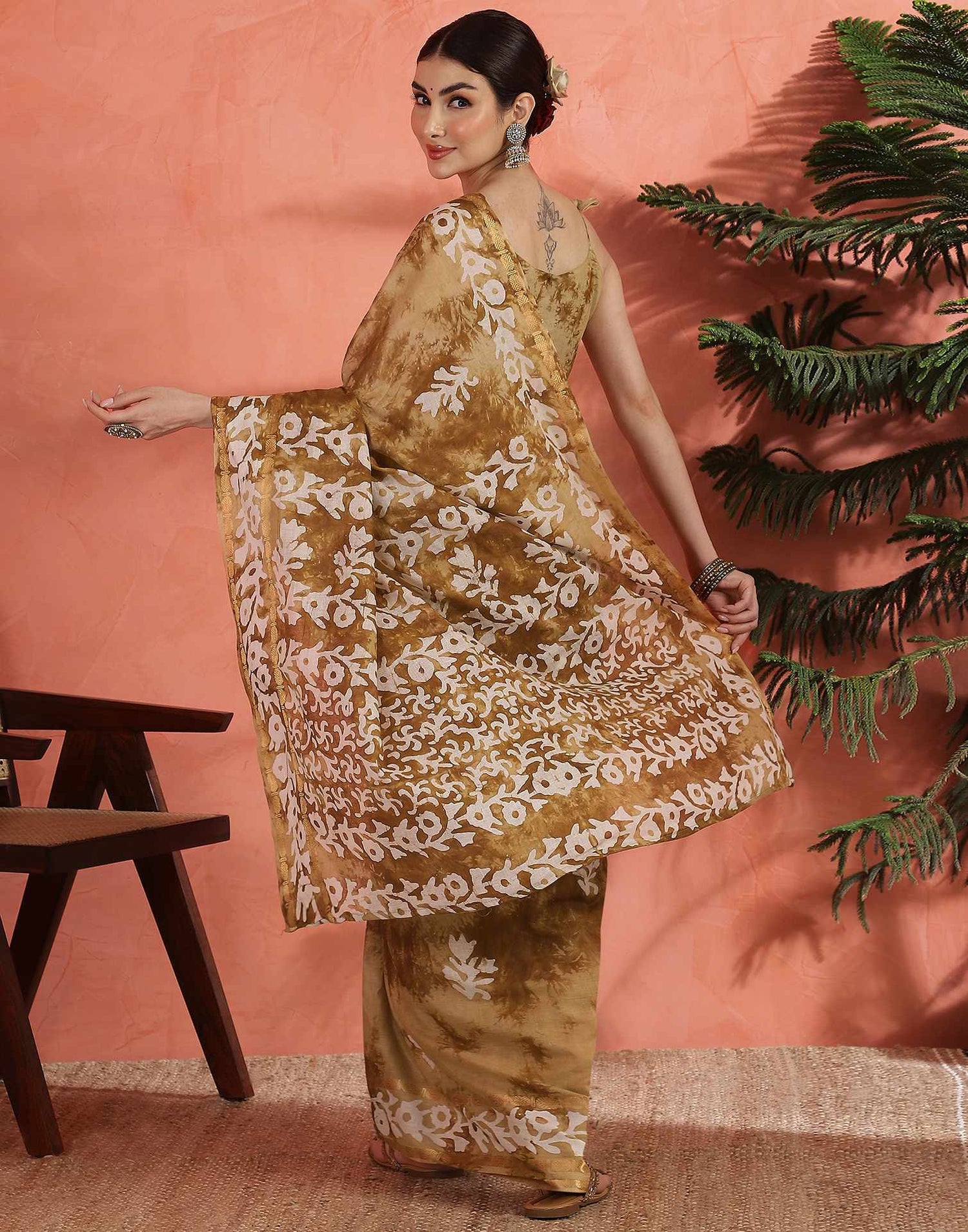 Brown Cotton Printed Saree