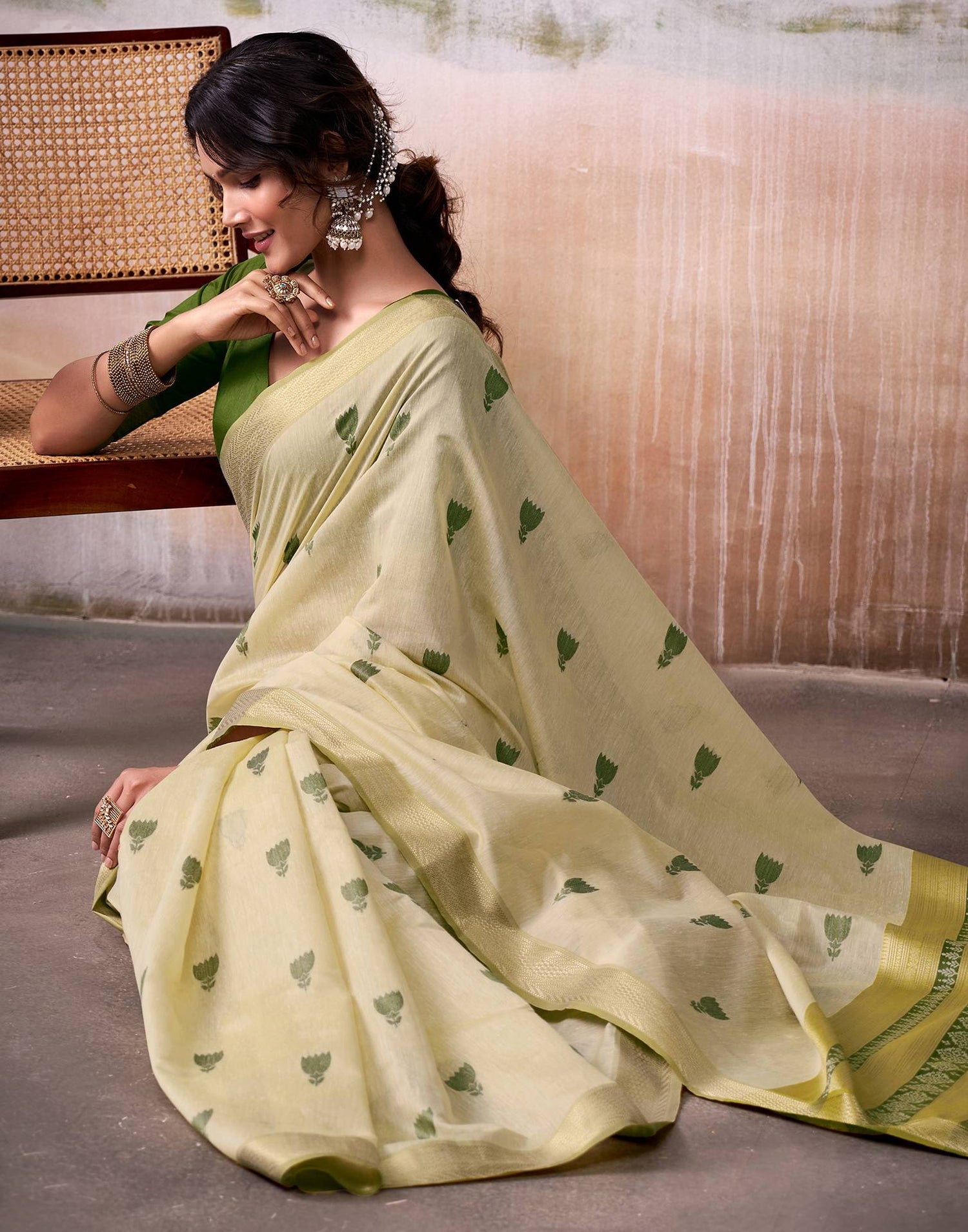 Light Yellow Cotton Woven Saree