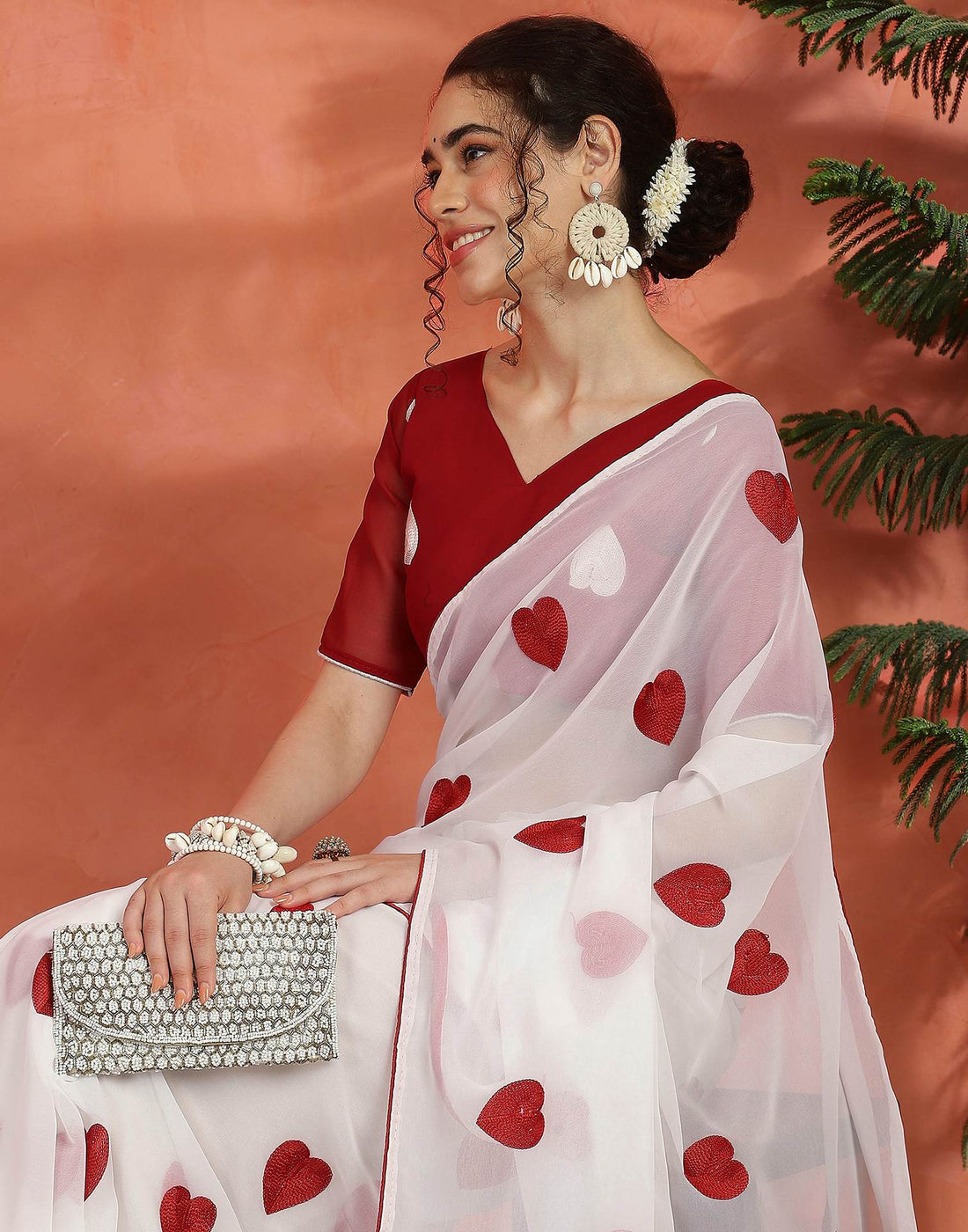 White Georgette Embroidery Saree