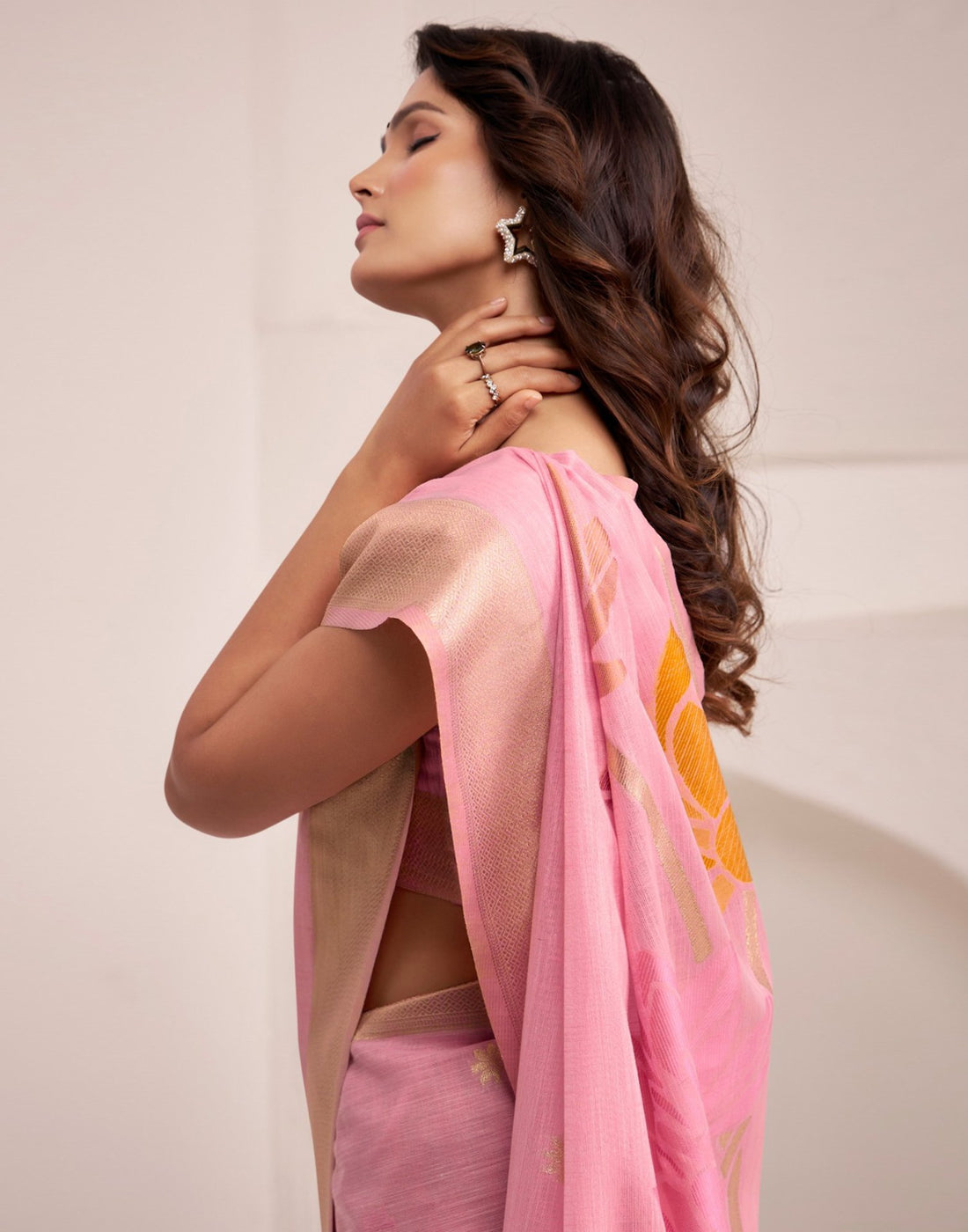 Pink Linen Woven Saree