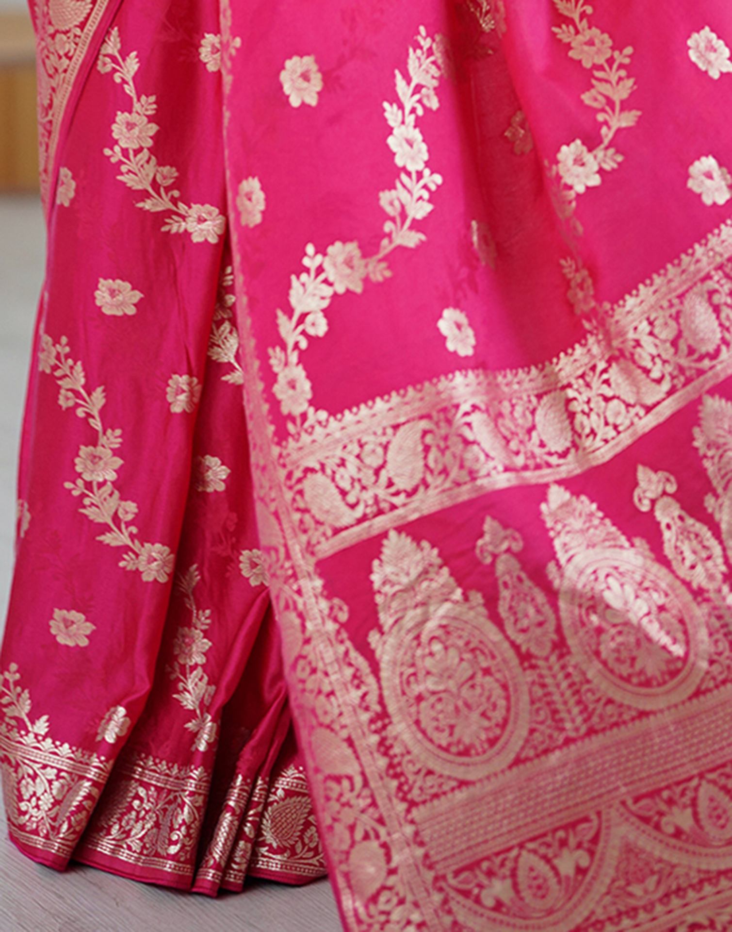 Coral Pink Silk Woven Banarasi Saree
