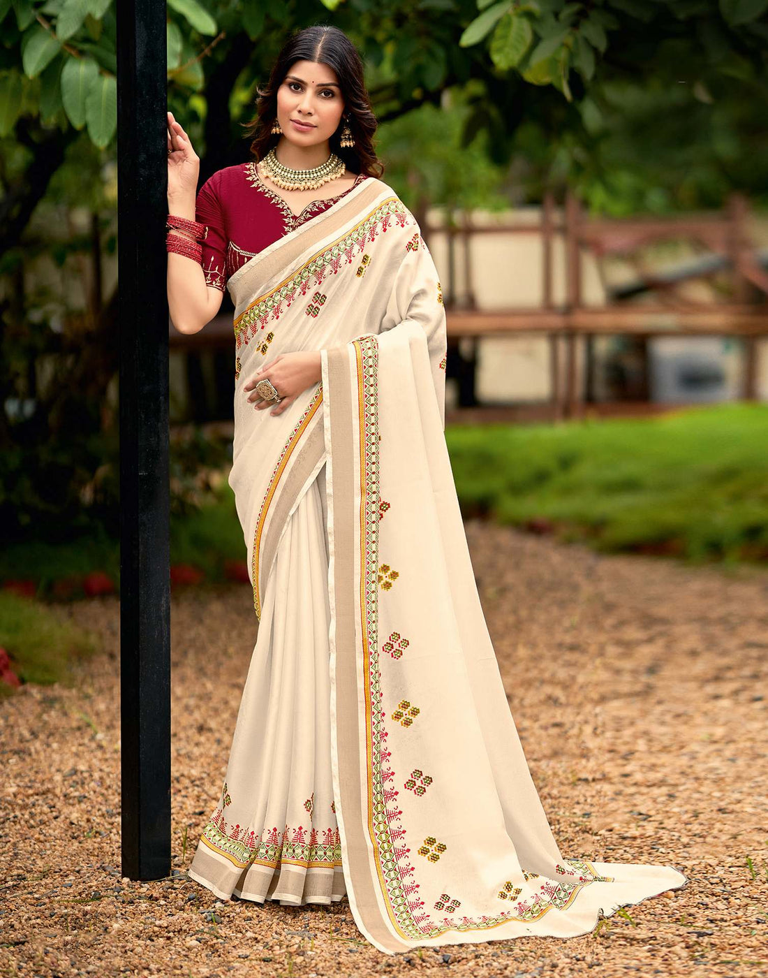 Cream Tussar Silk Printed Saree