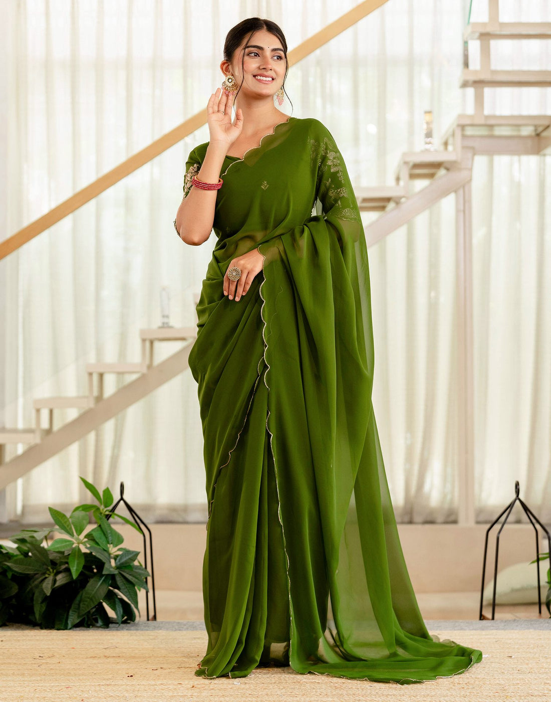 Mehandi Green Georgette Dyed Plain Saree