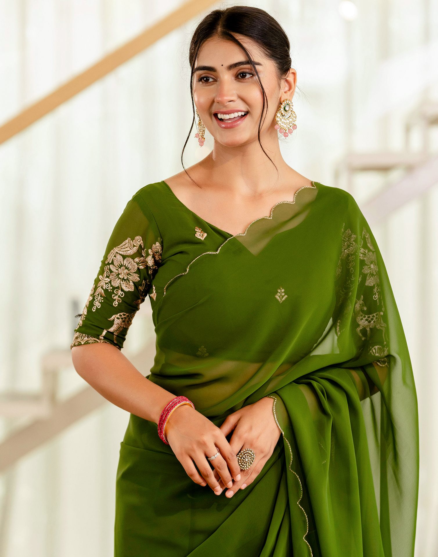 Mehandi Green Georgette Dyed Plain Saree