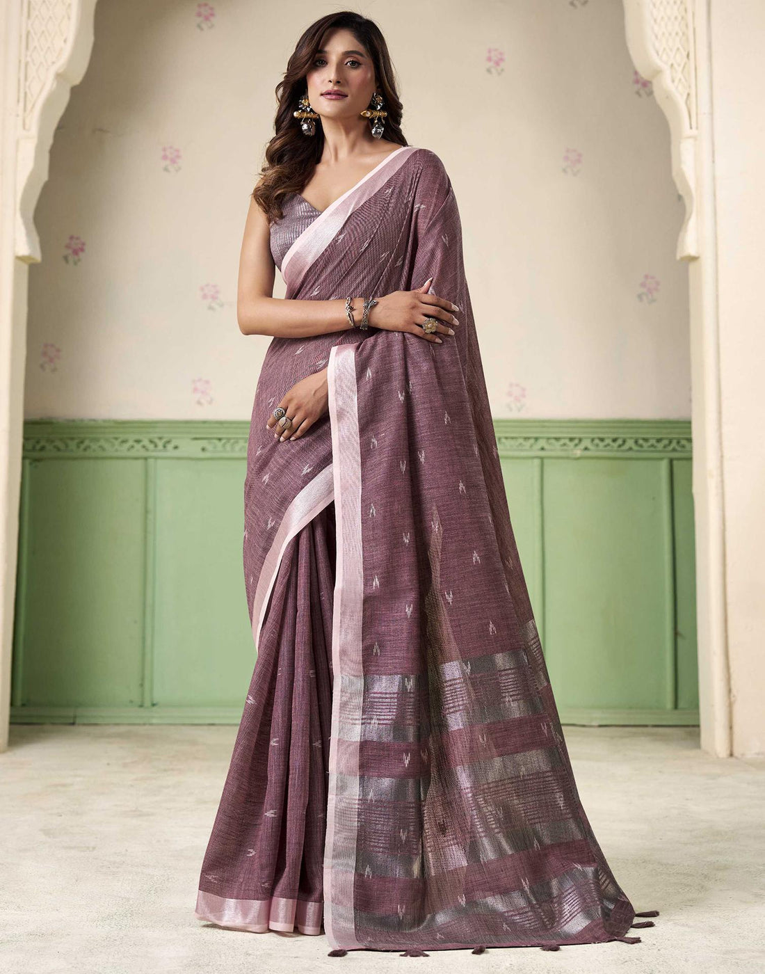 Dark Mauve Linen Silk Woven Saree