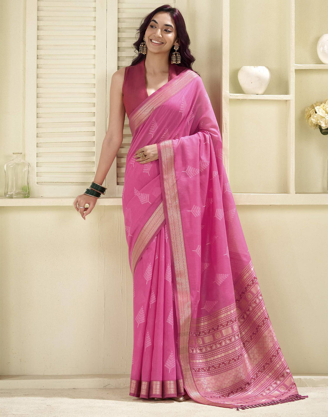 Pink Cotton Woven Saree